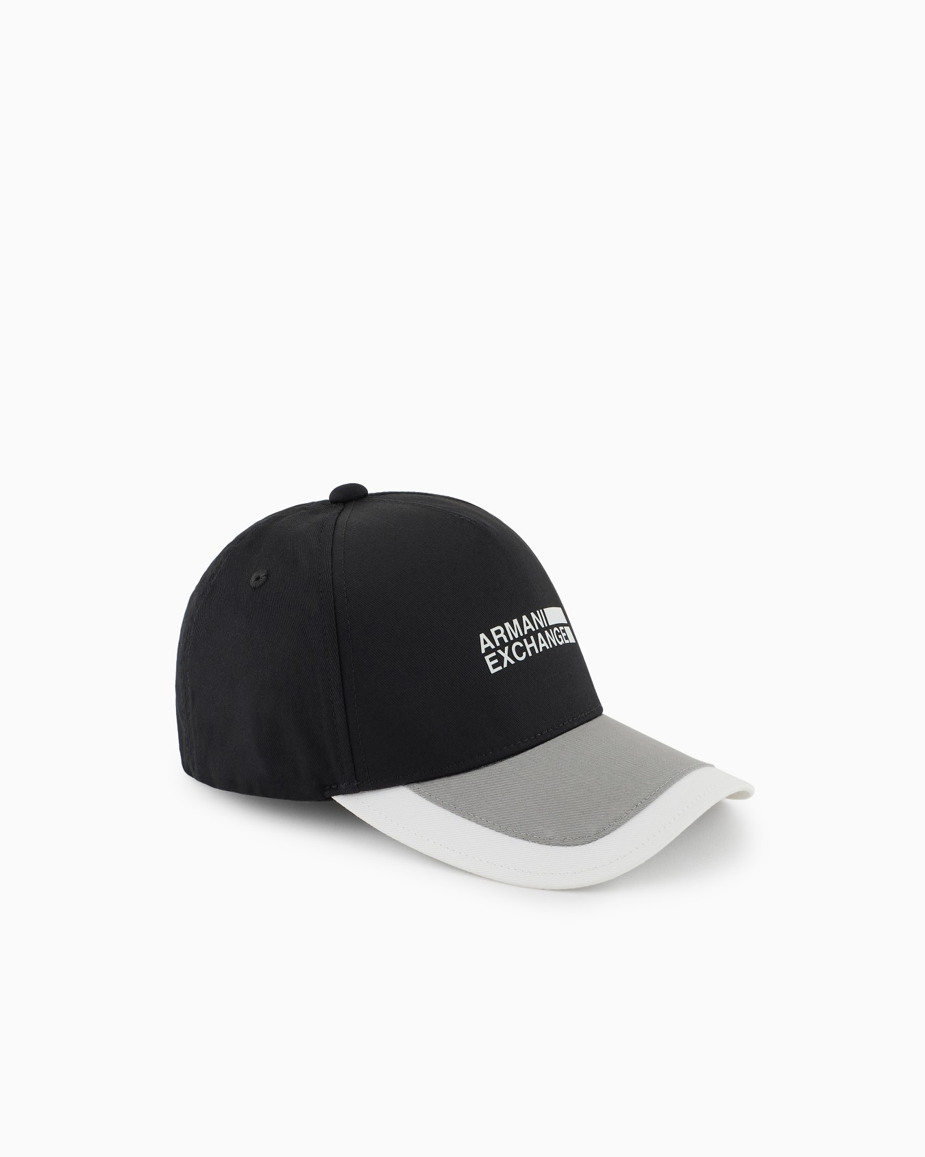 Color block hat with logo Slide 0