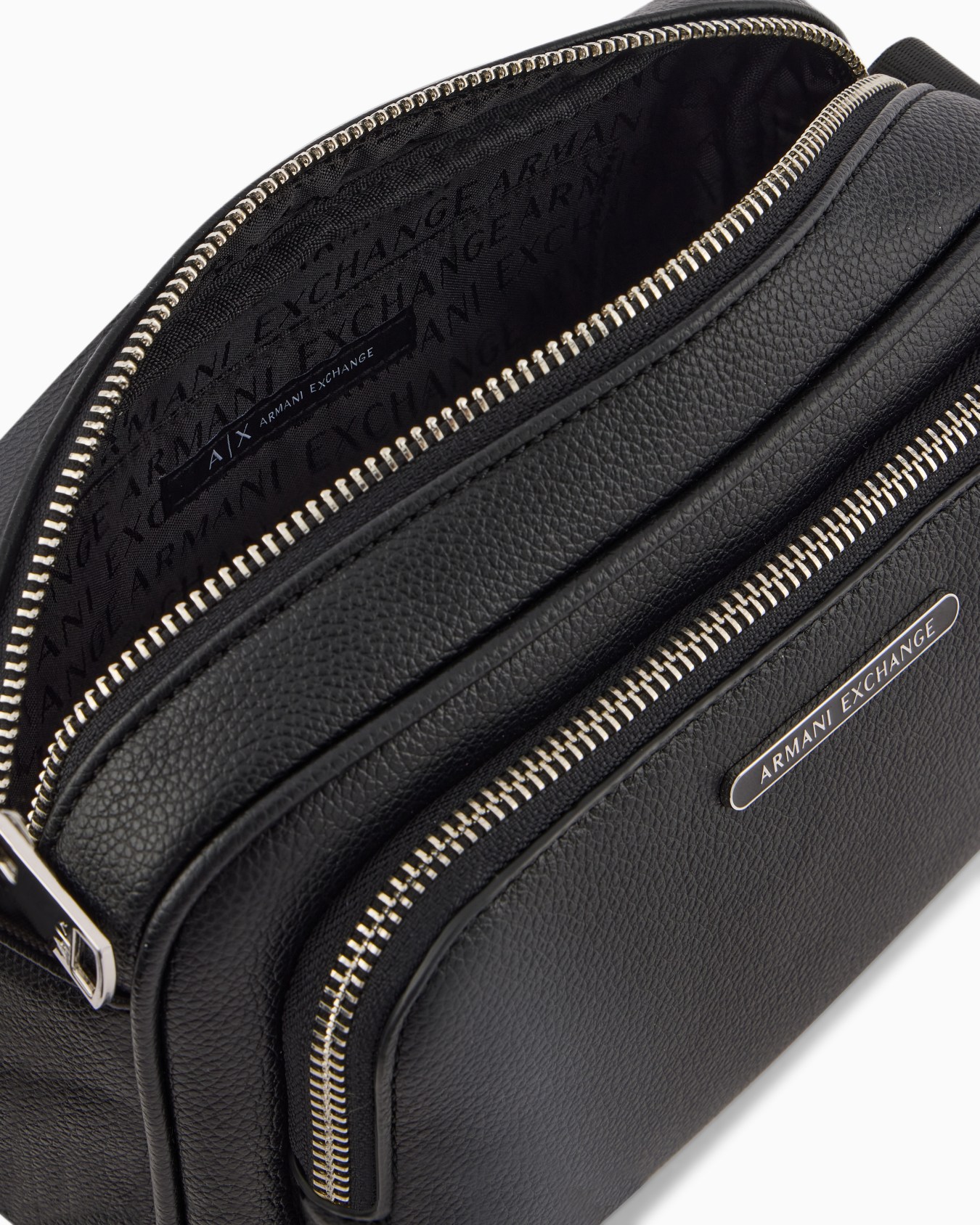 Rectangular shoulder bag Slide 3