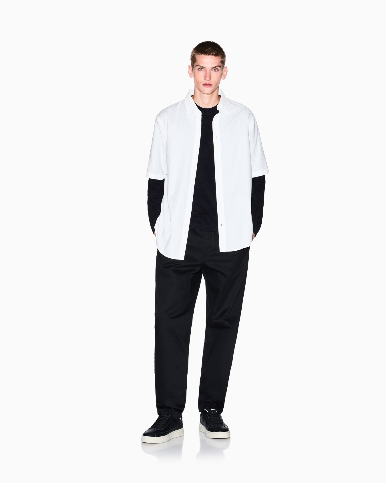 Ribbed crew neck sweater Diapositiva 1