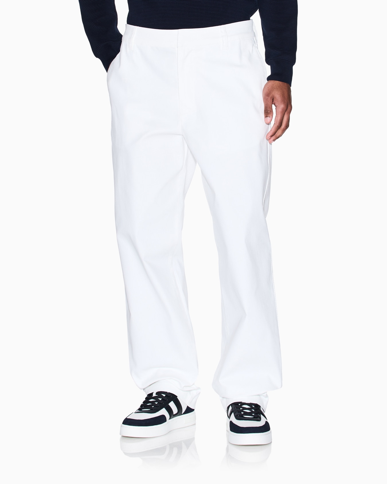 Stretch cotton chinos Slide 3