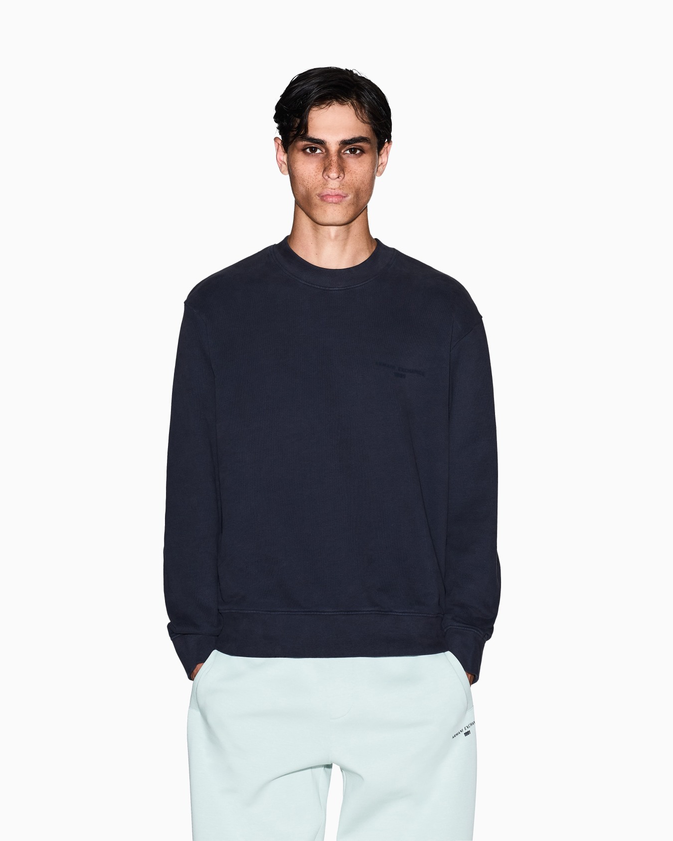 Crewneck Sweatshirt with embroidery  Slide 3