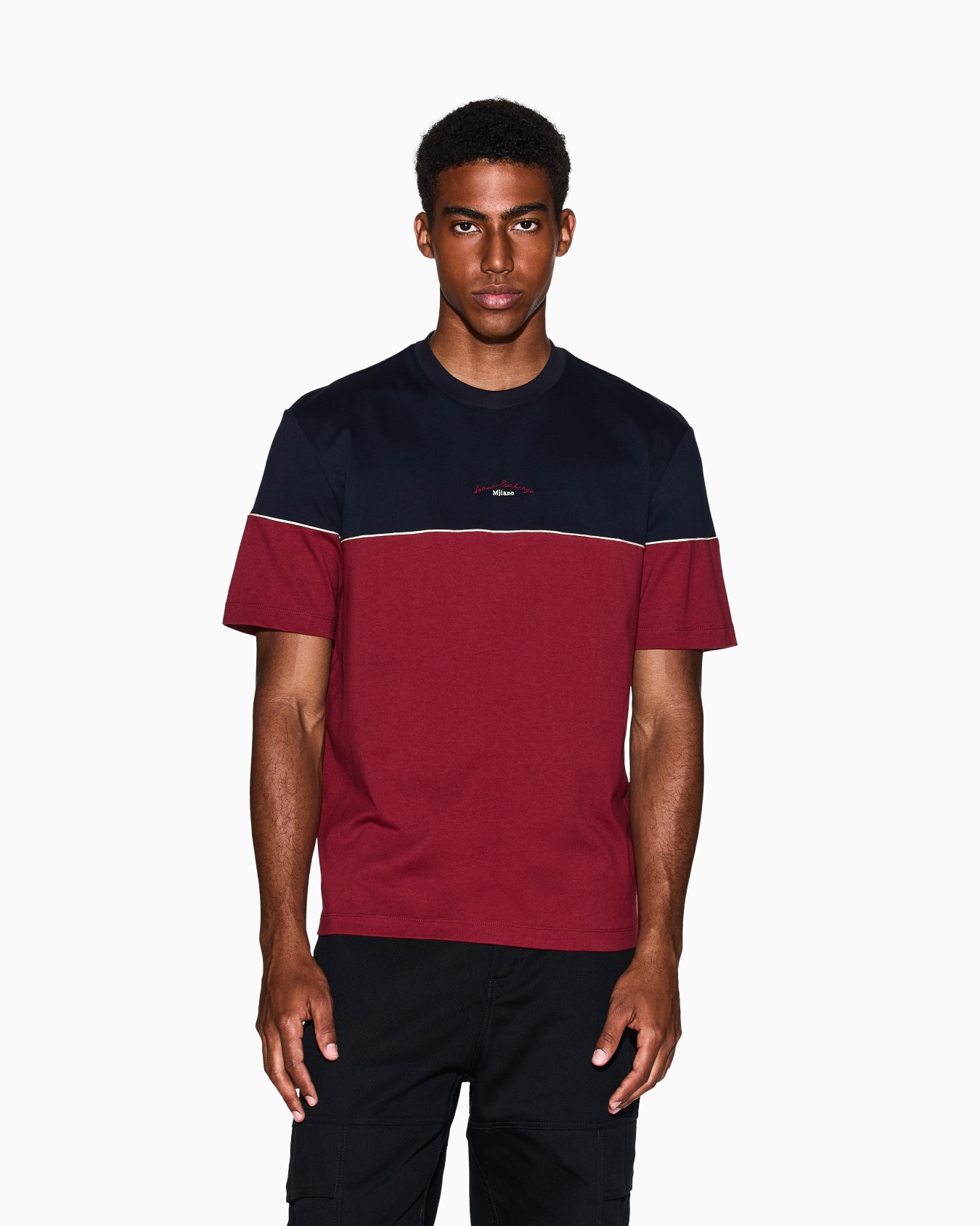 Regular fit two-tone T-shirt Slide 3