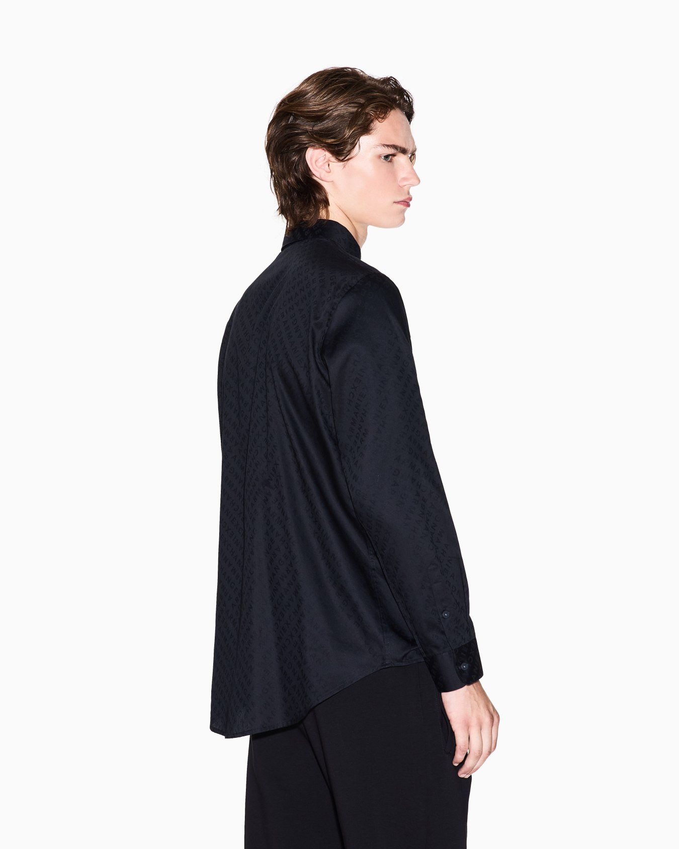 Camisa de corte regular con logotipo integral Diapositiva 3