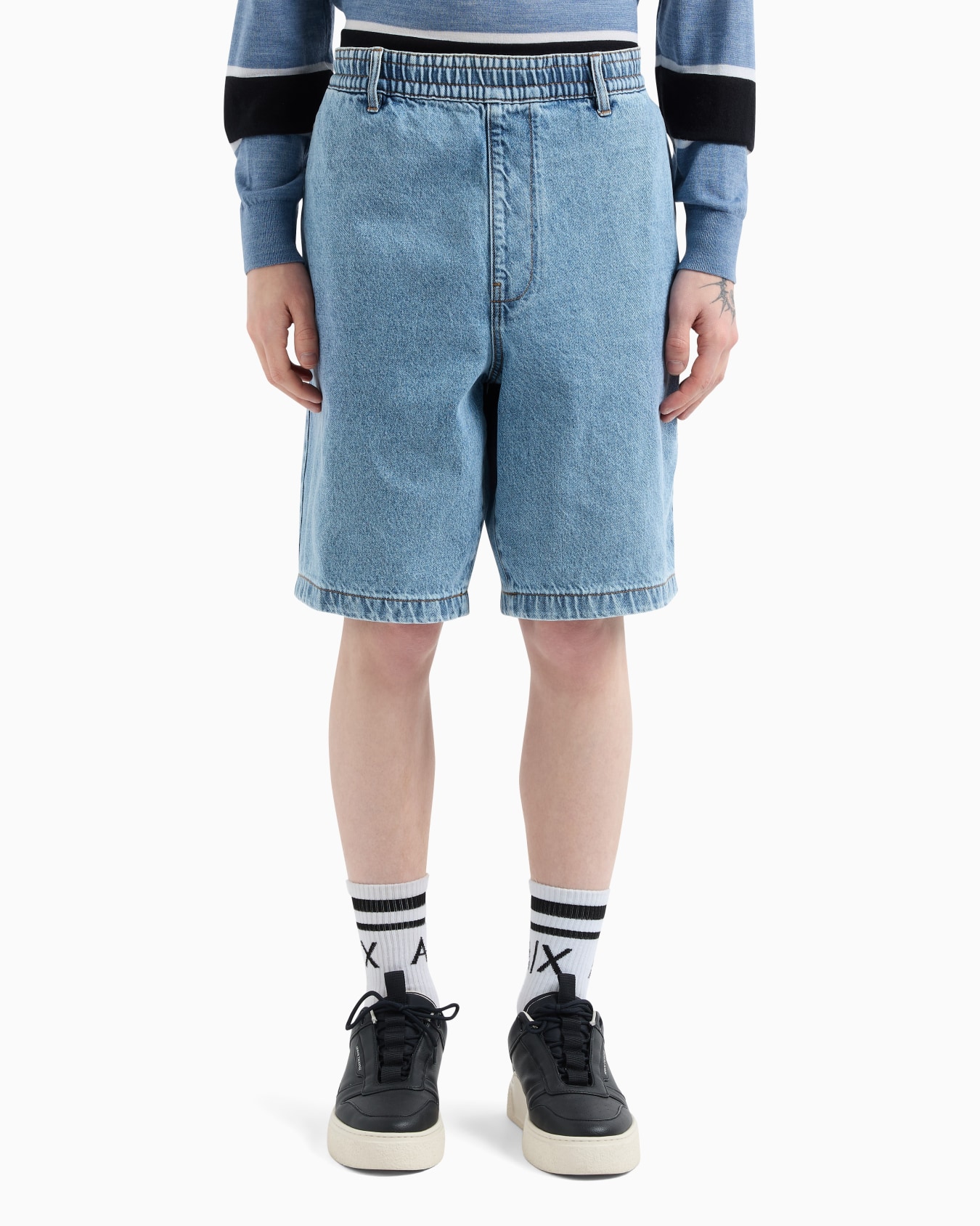 Bermuda en denim extensible Diapositive 3