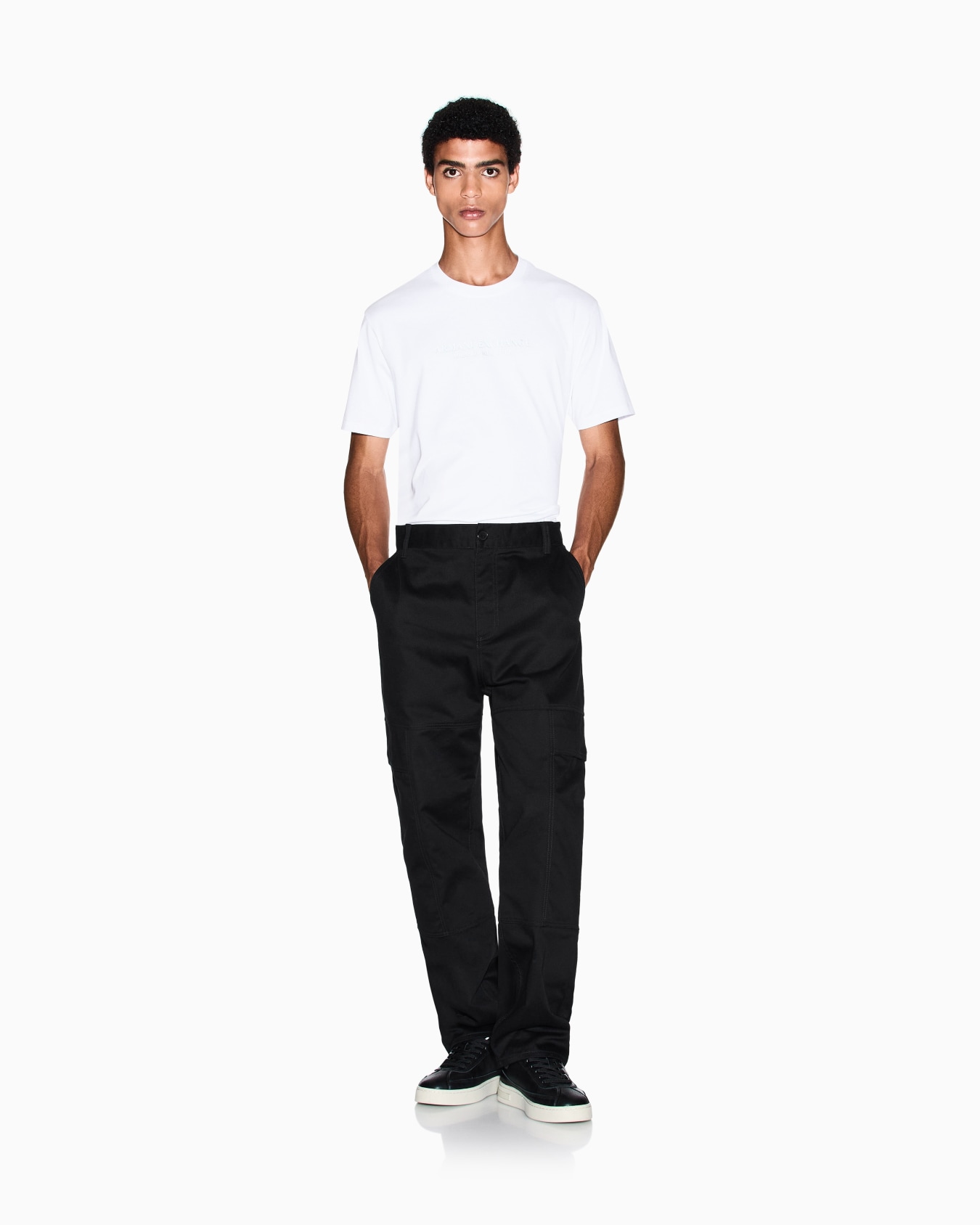 Logo t-shirt in regular fit cotton jersey  Slide 1