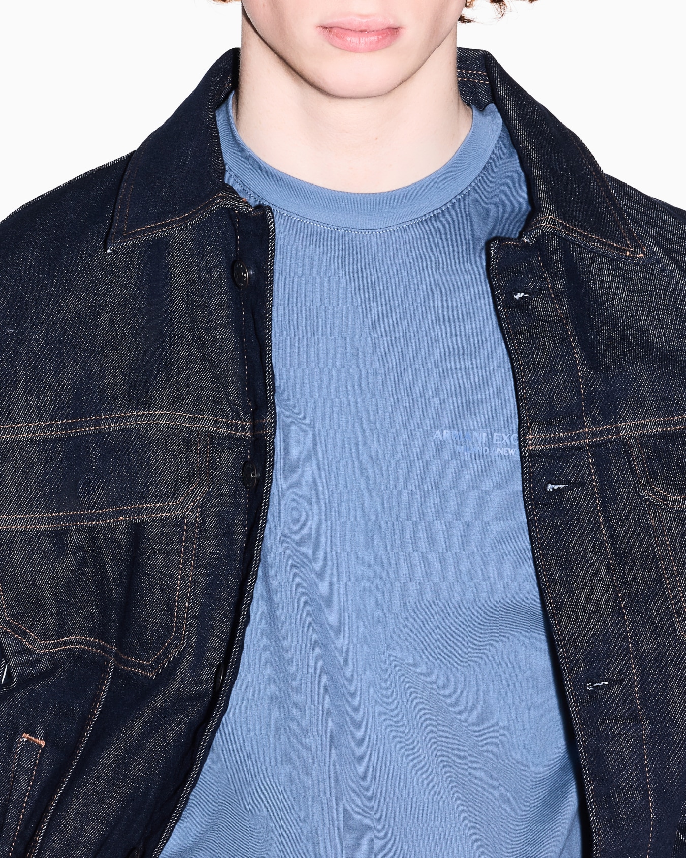 Regular fit T-shirt with logo Slide 4