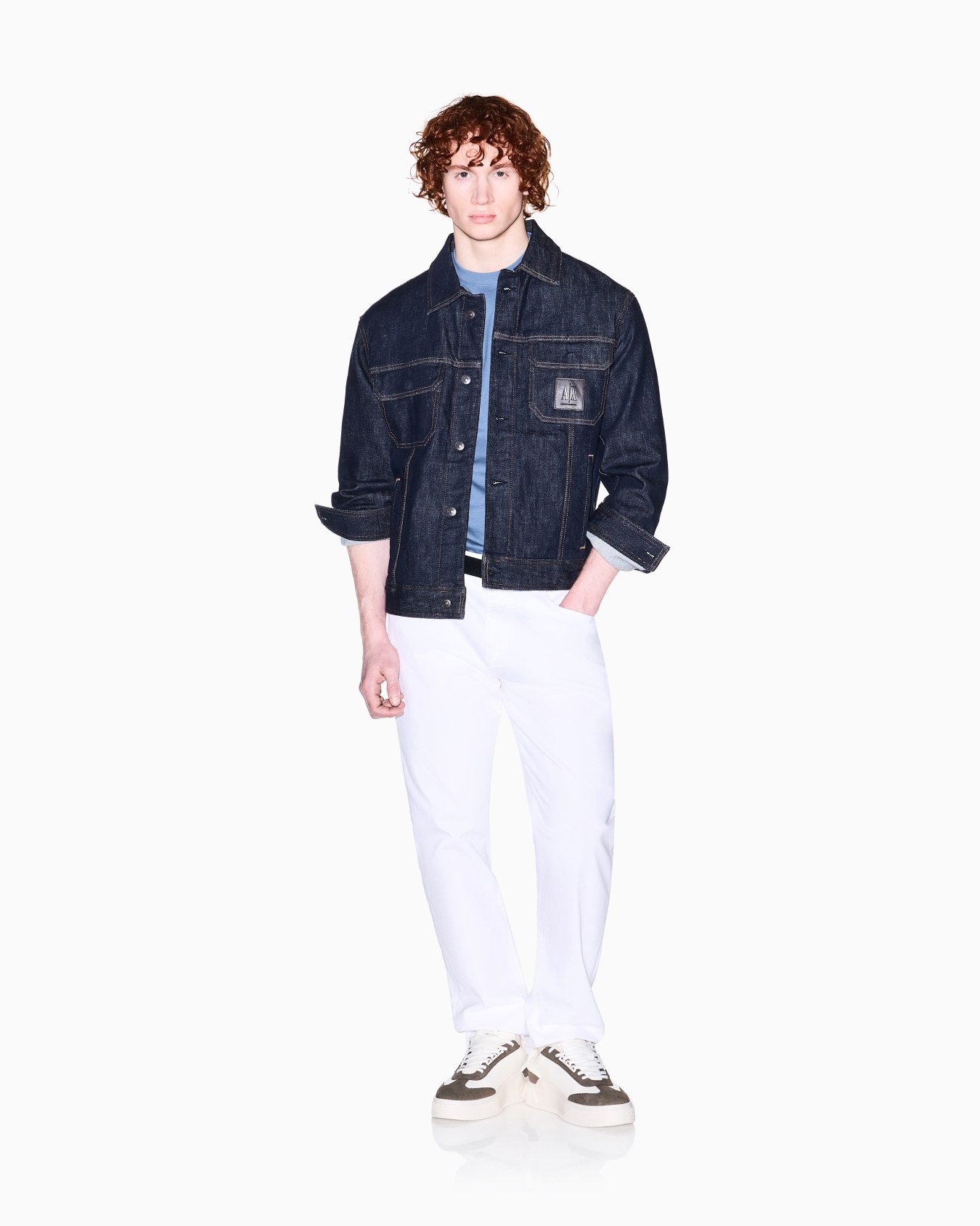 Regular fit T-shirt with logo Slide 1