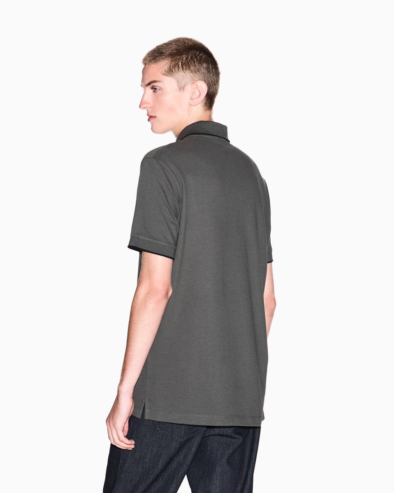 Slim Fit Polo mit Knopfeinsatz Folie 2
