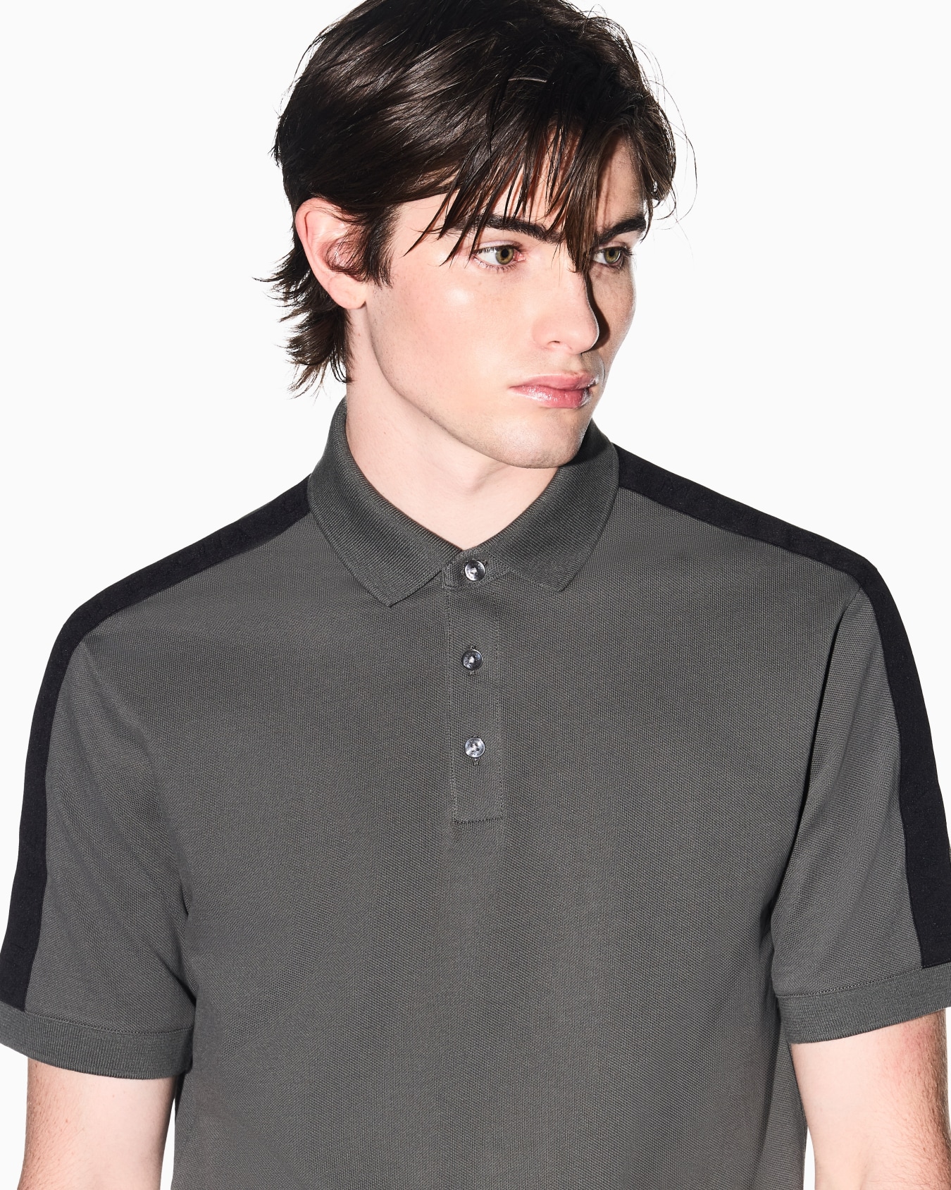 Regular fit polo with contrasting tape Slide 4