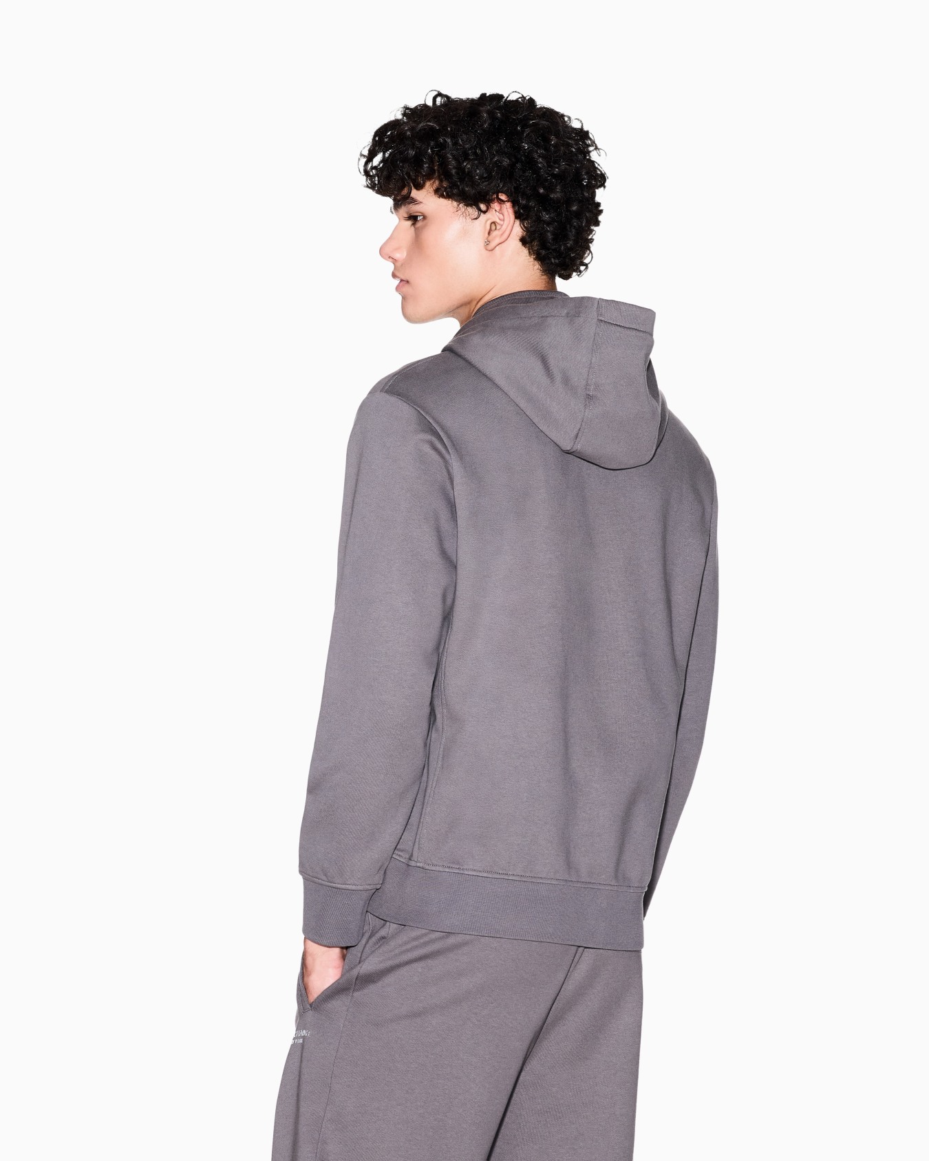 Basic zip-up hoodie Slide 2