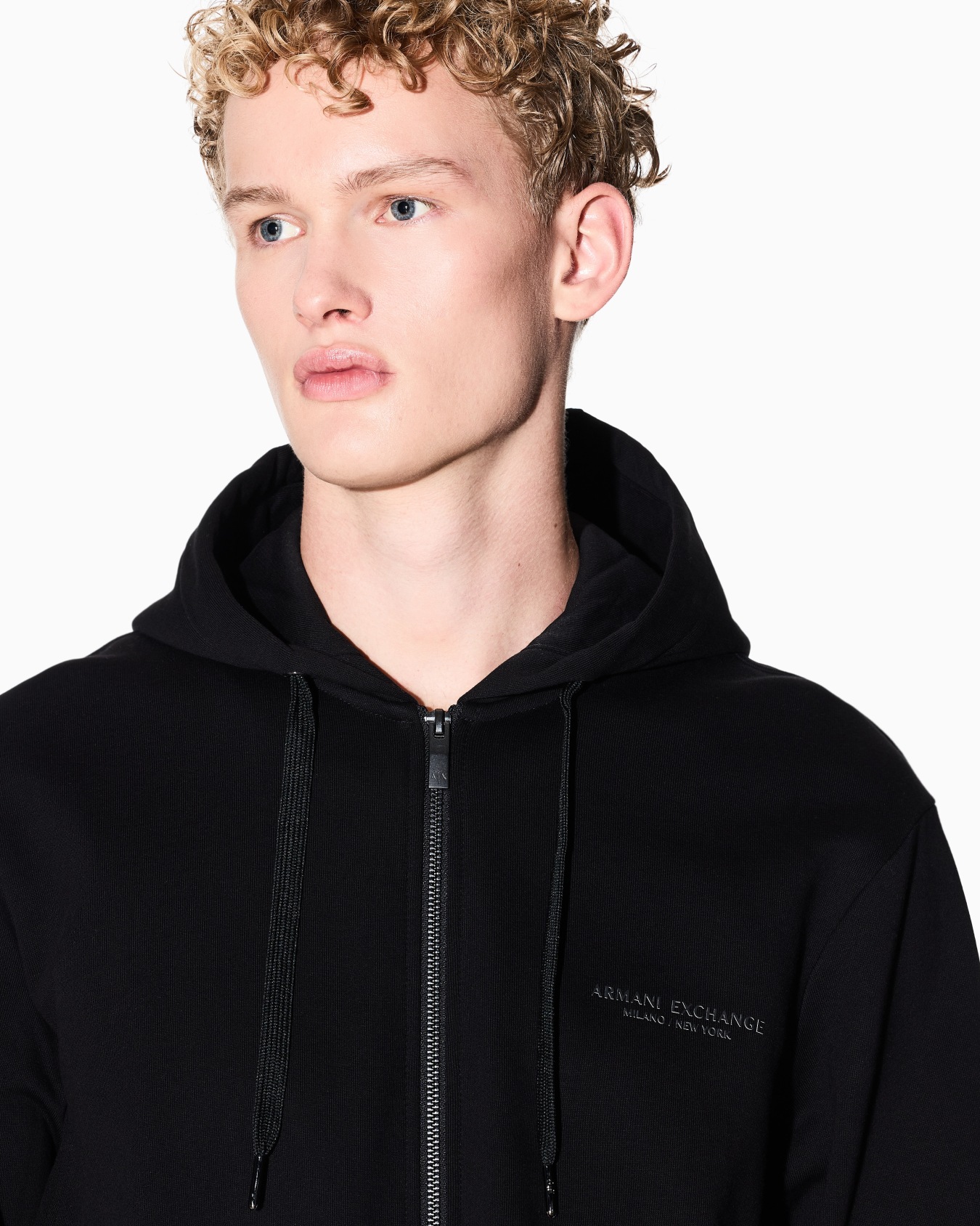 Basic zip-up hoodie Slide 4