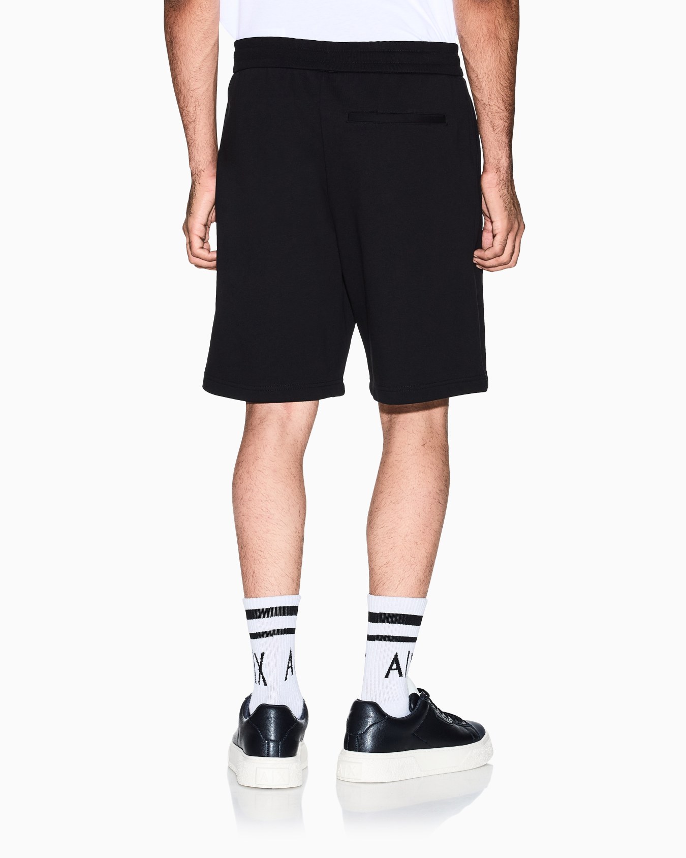Shorts with tone-on-tone logo Slide 5
