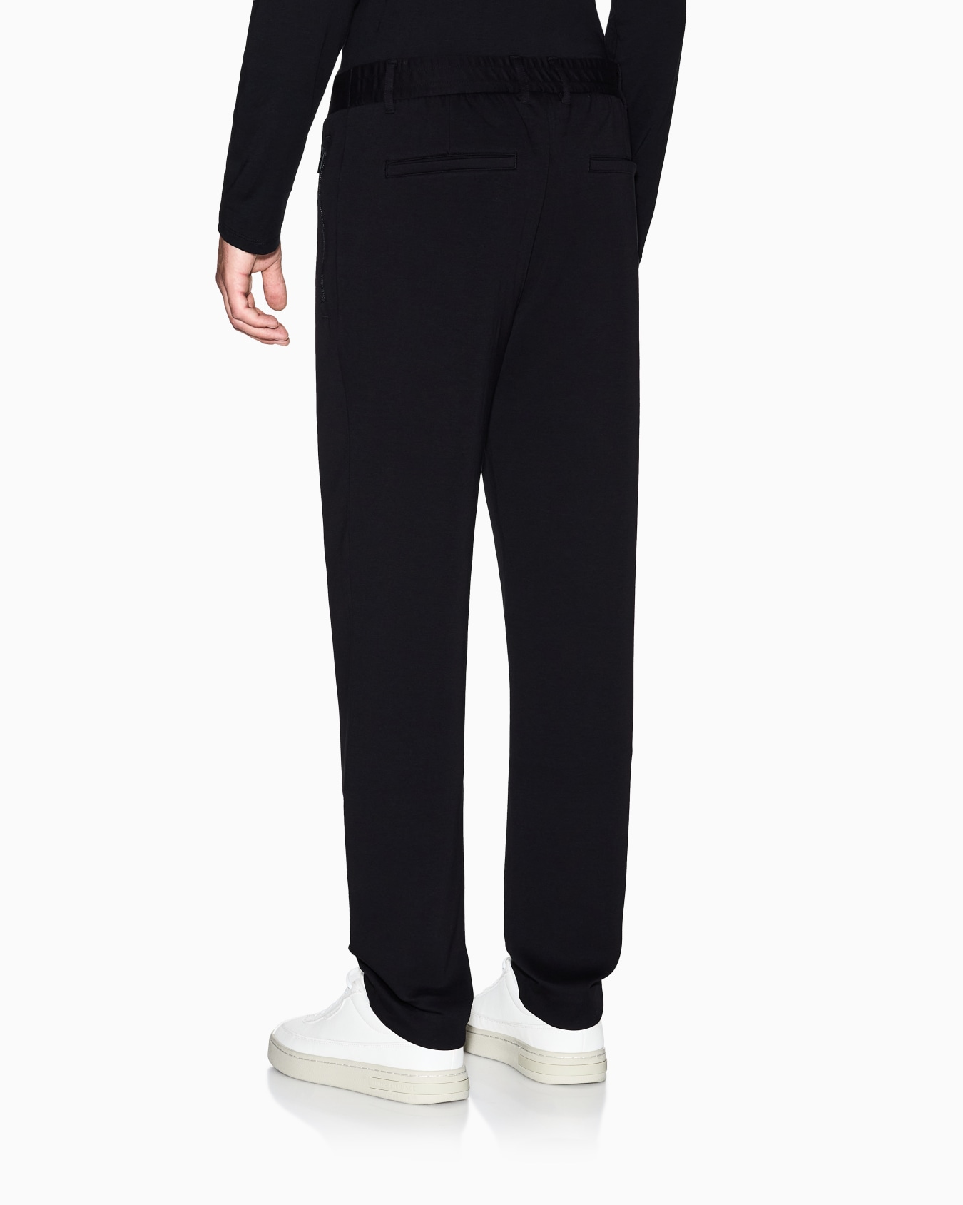 Trousers with zip pockets Slide 2
