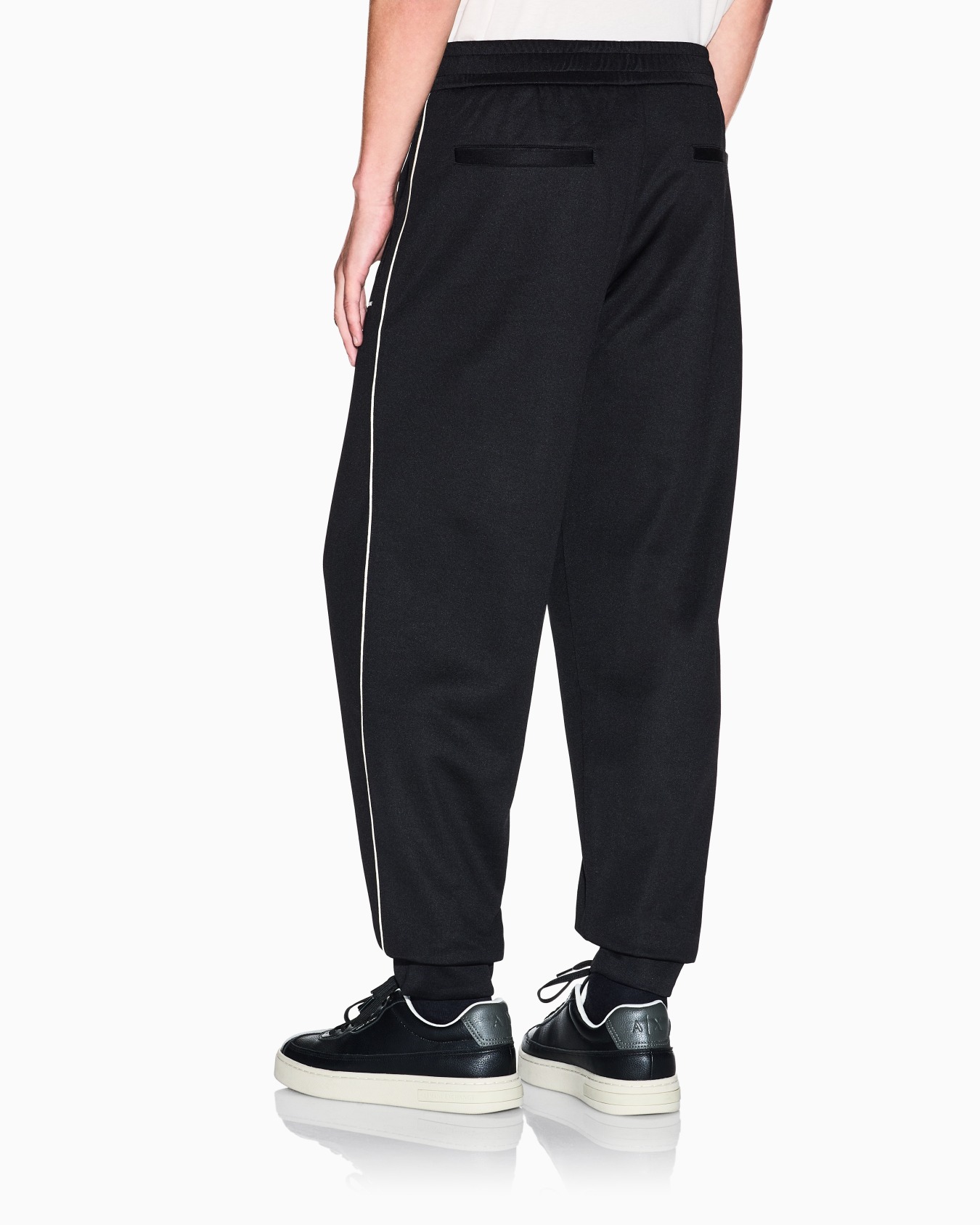 Pantaloni jogger piping a contrasto Slide 2