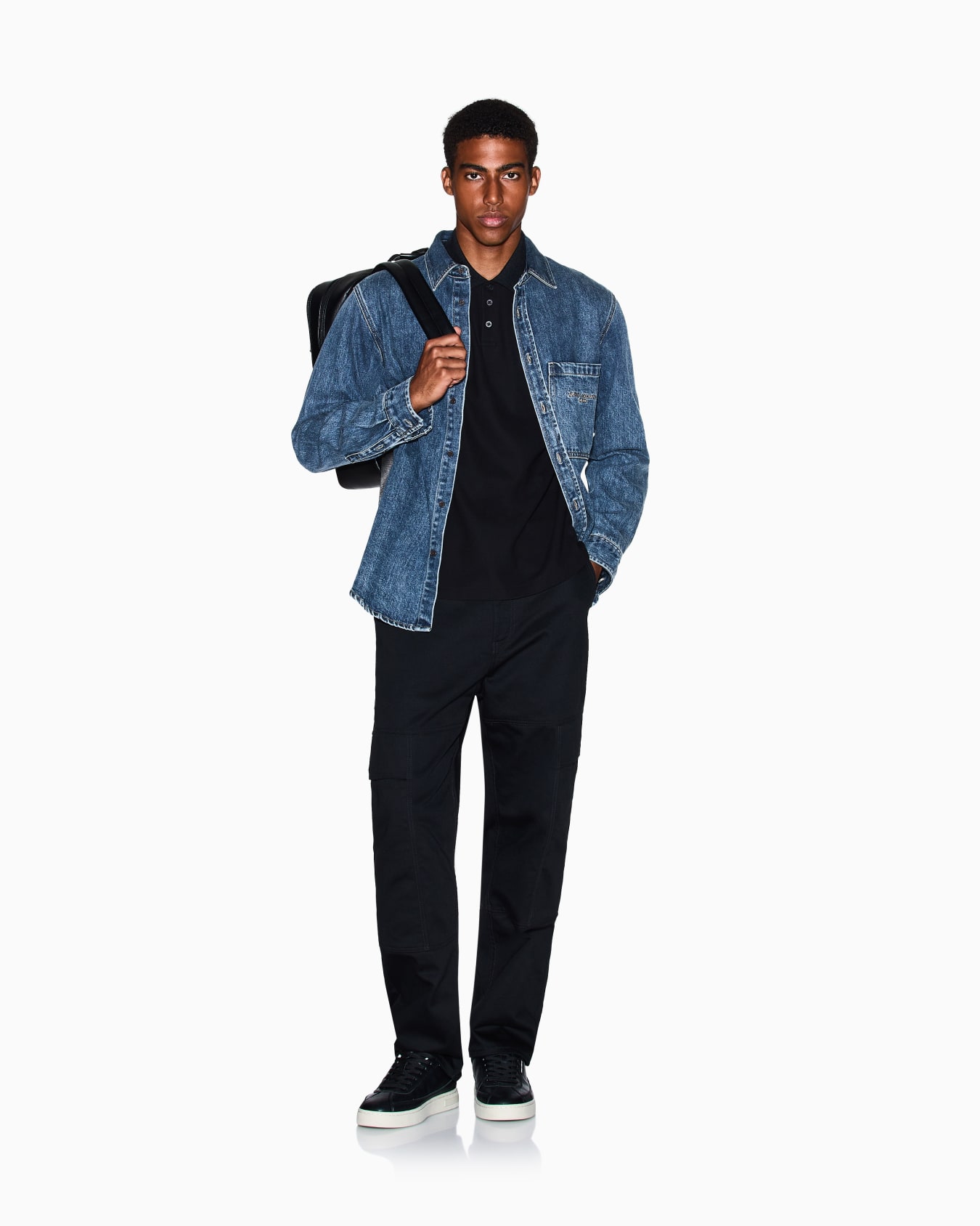 Regular fit polo shirt with patch Slide 1
