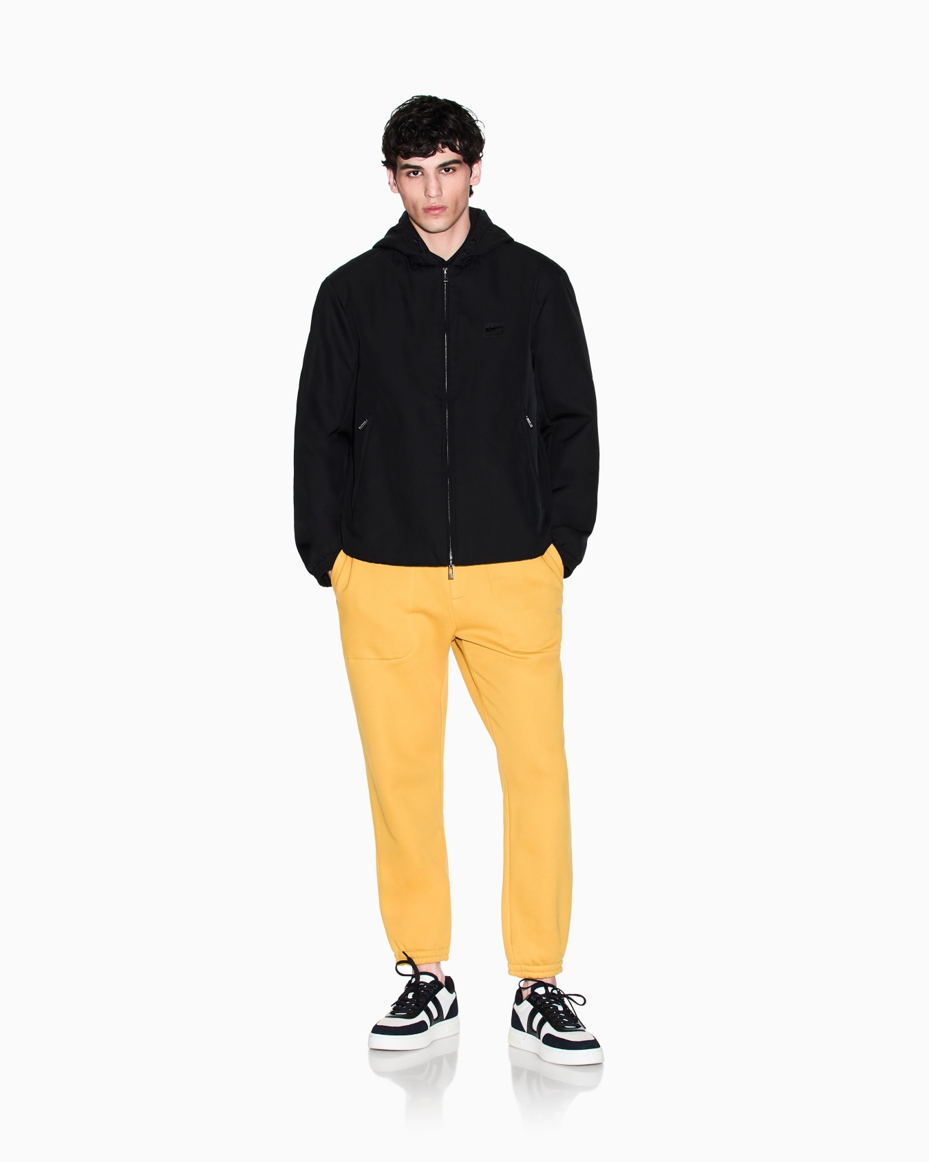 Drawstring joggers Slide 1