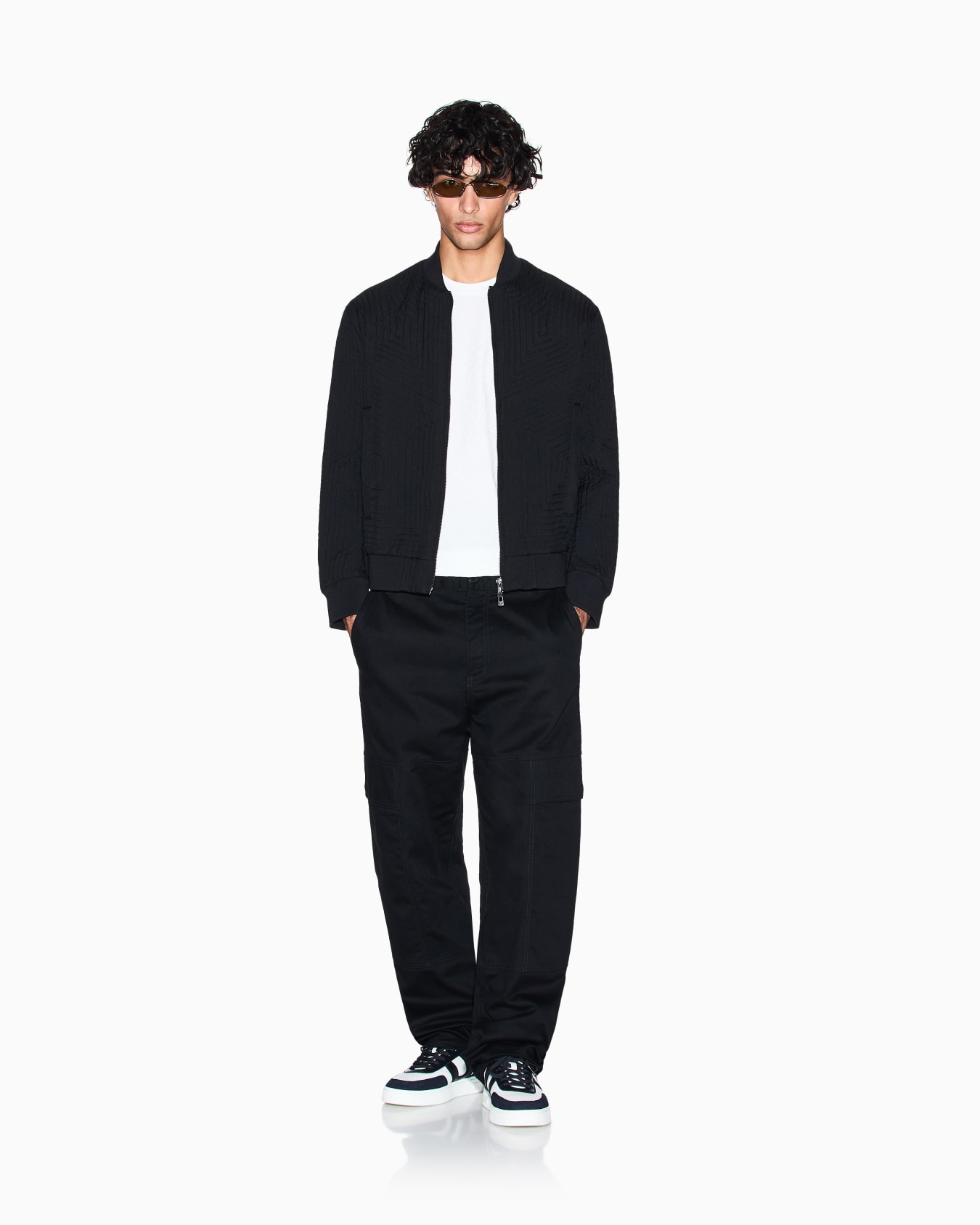 Regular fit t-shirt in jacquard fabric Slide 1