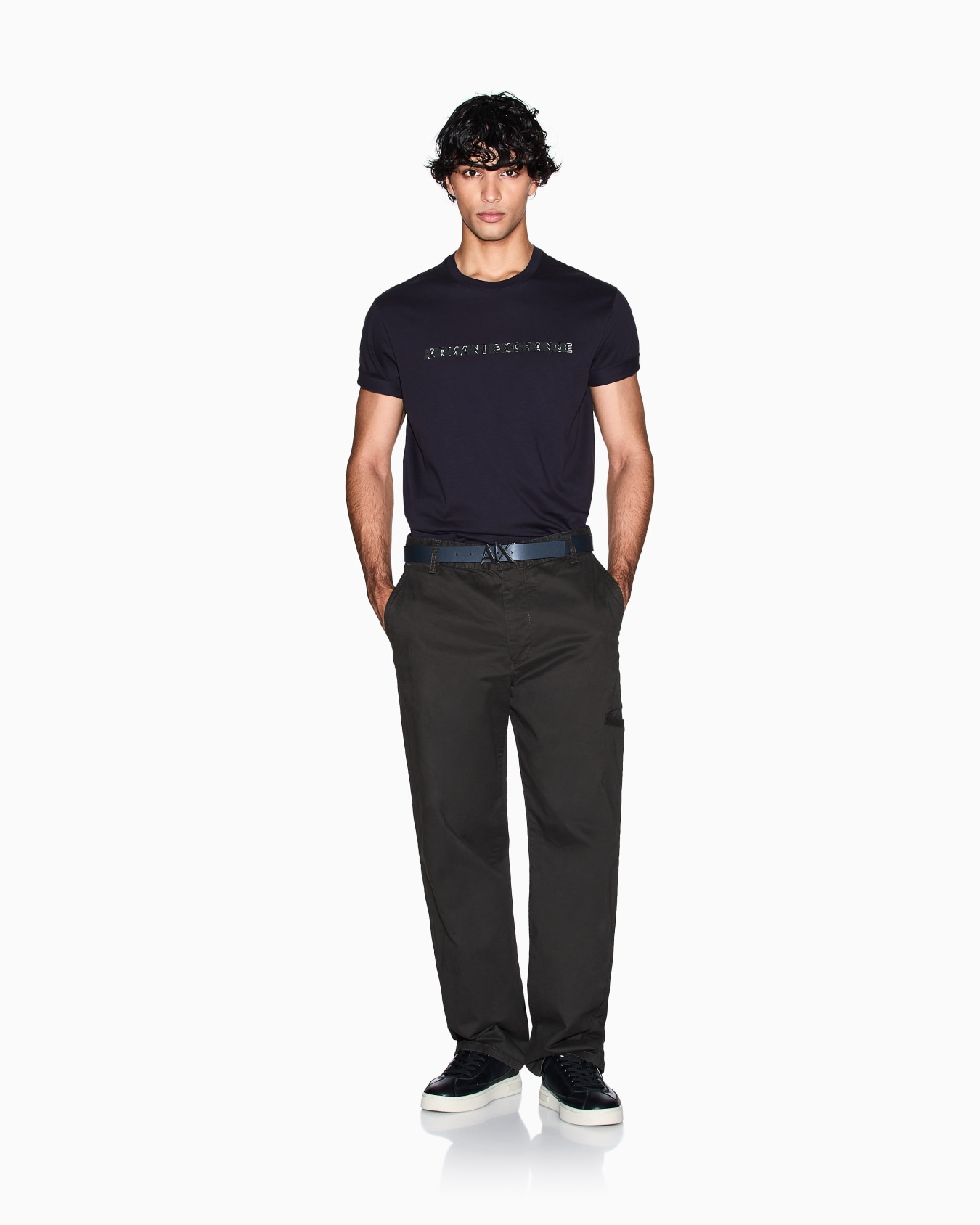  Regular fit T-shirt with logo Slide 1