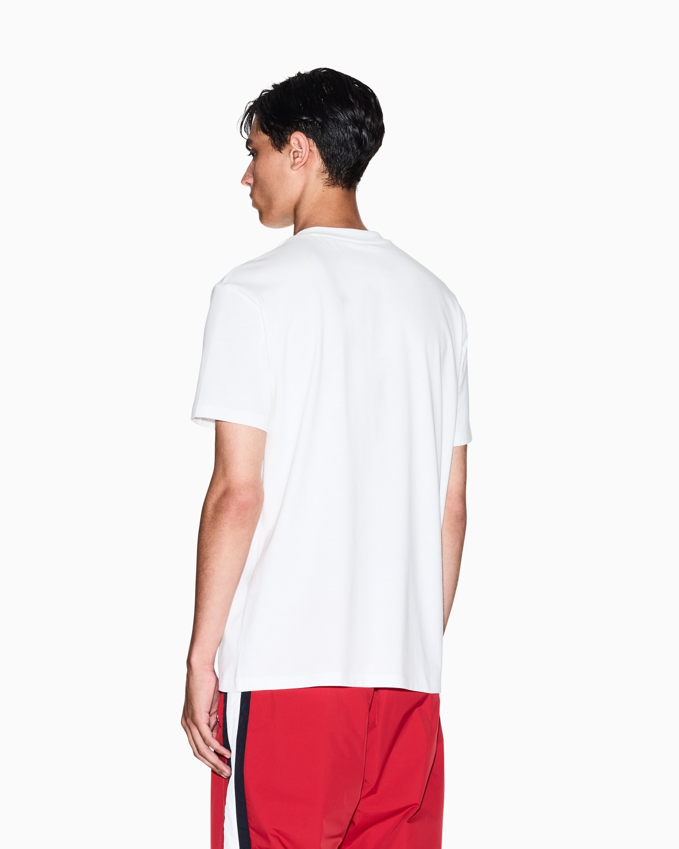 Regular fit t-shirt with gradient print Slide 2