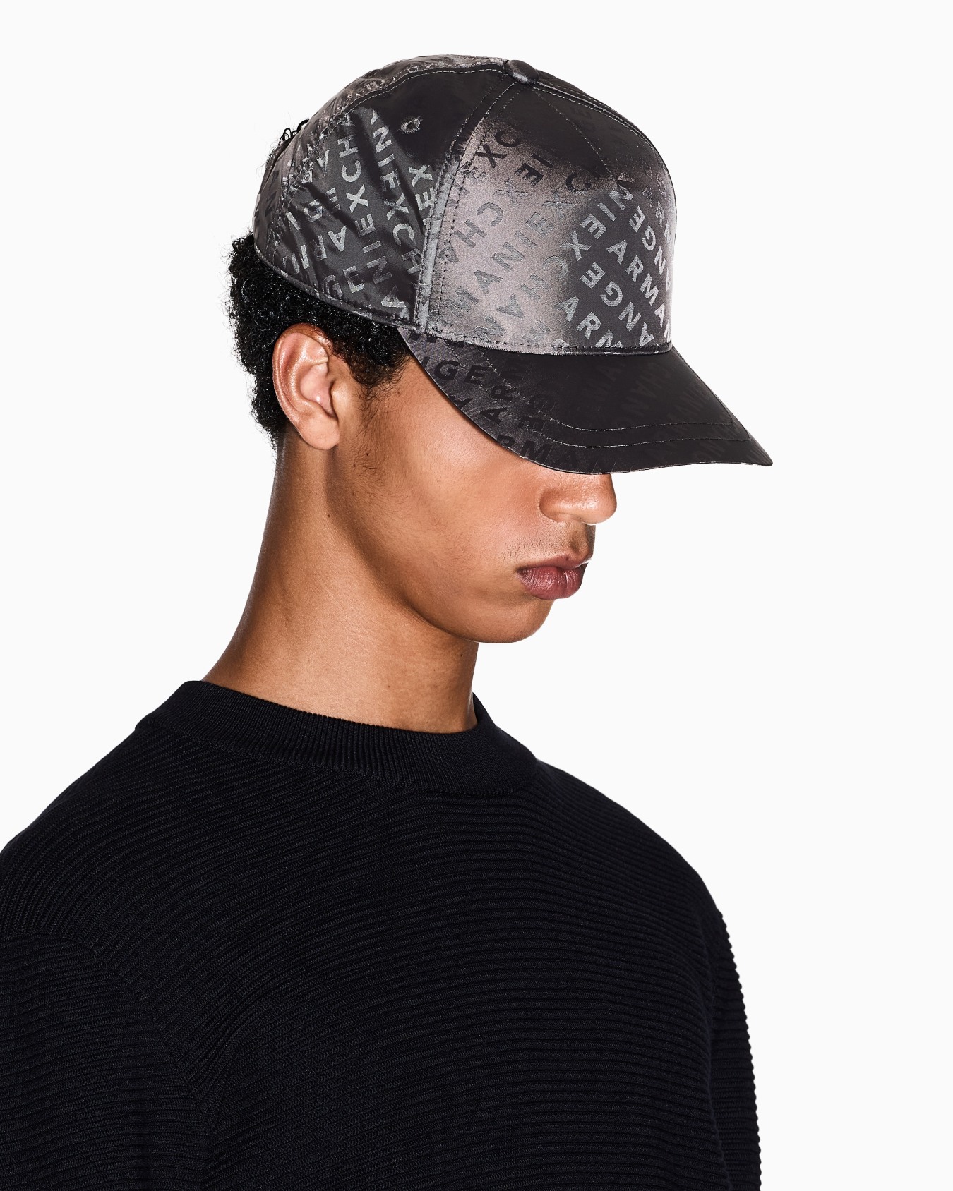 Hat with allover logo Slide 2