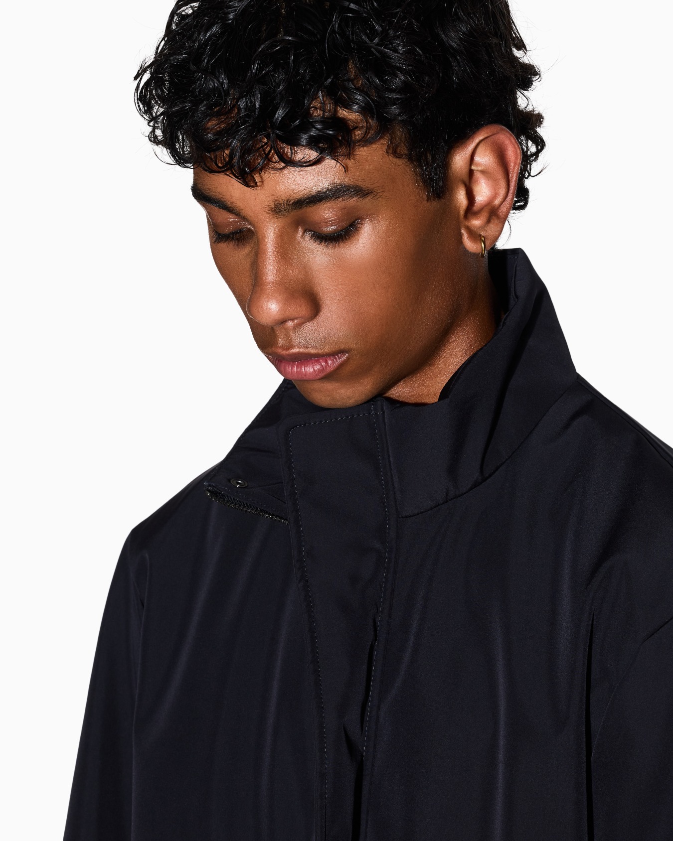 Trench in Fleece Bonded, Silhouette Moderna Slide 6