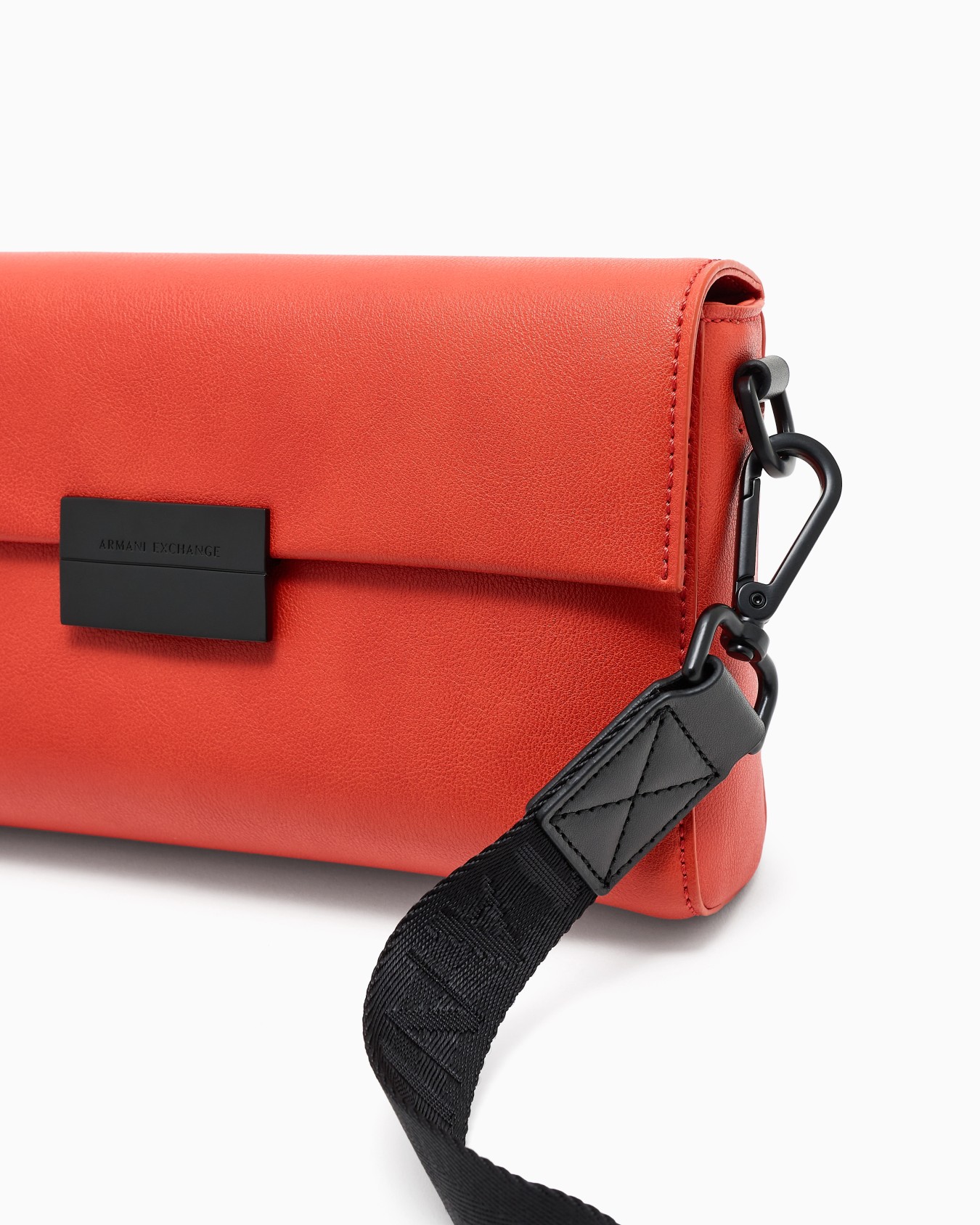 Crossbody Bags Slide 4
