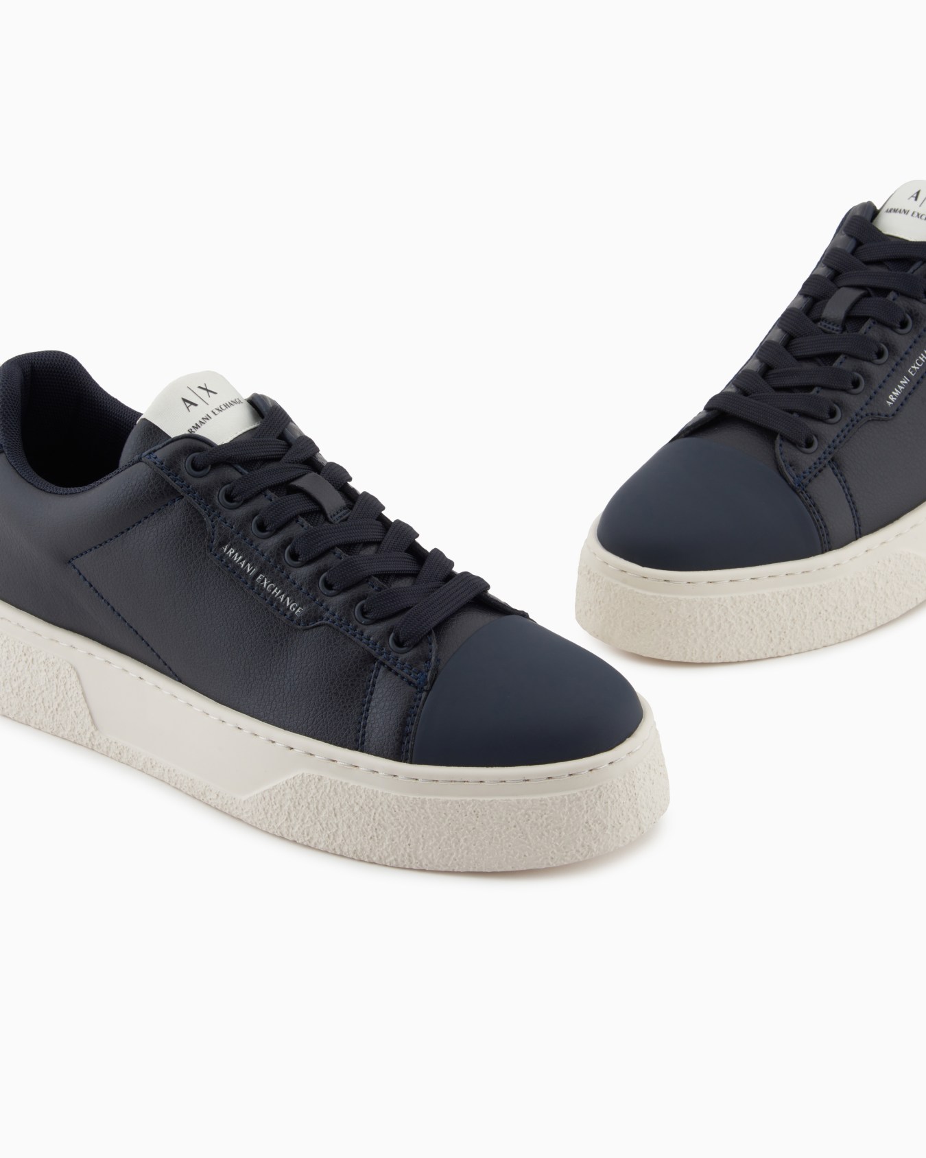 Sneakers with high sole Slide 4