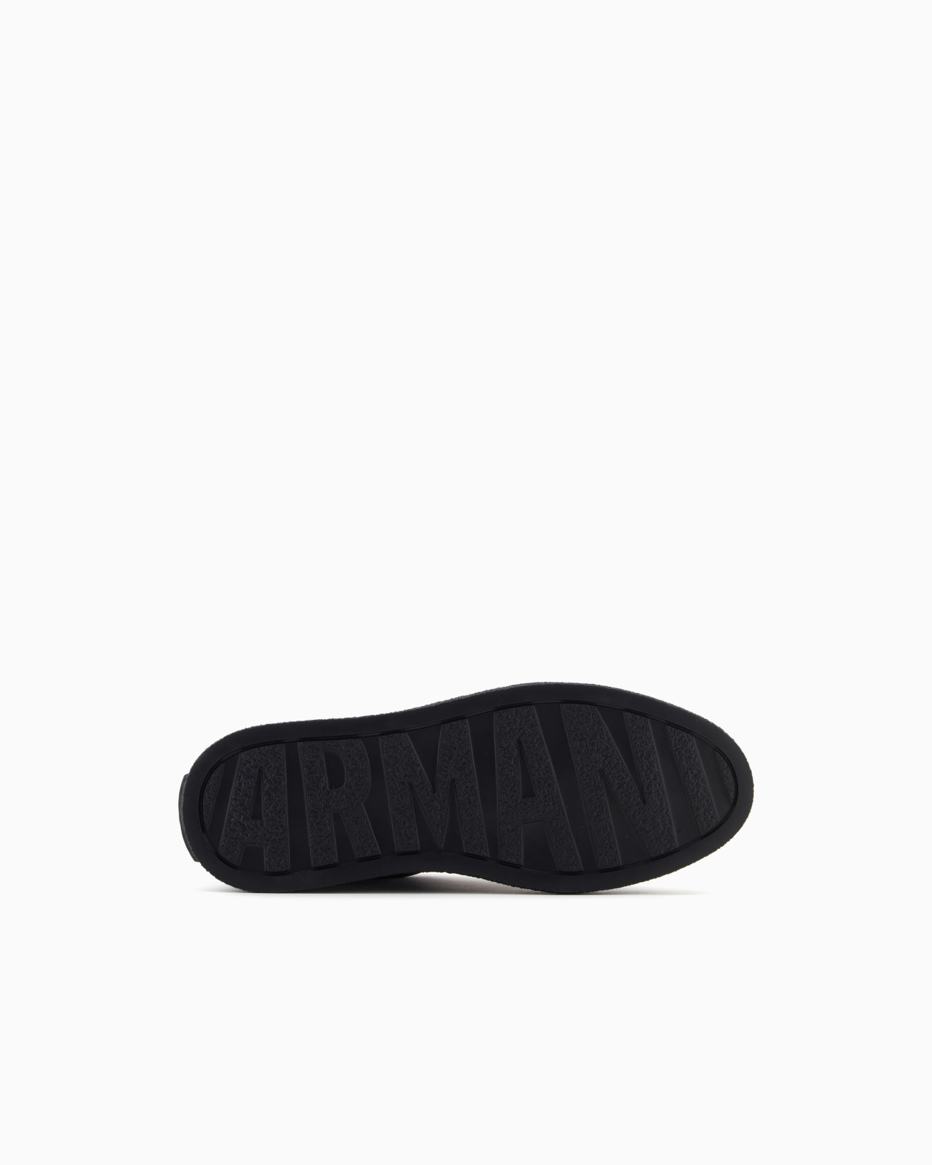 Low-top sneakers in smooth leather with an embossed logo 슬라이드 5