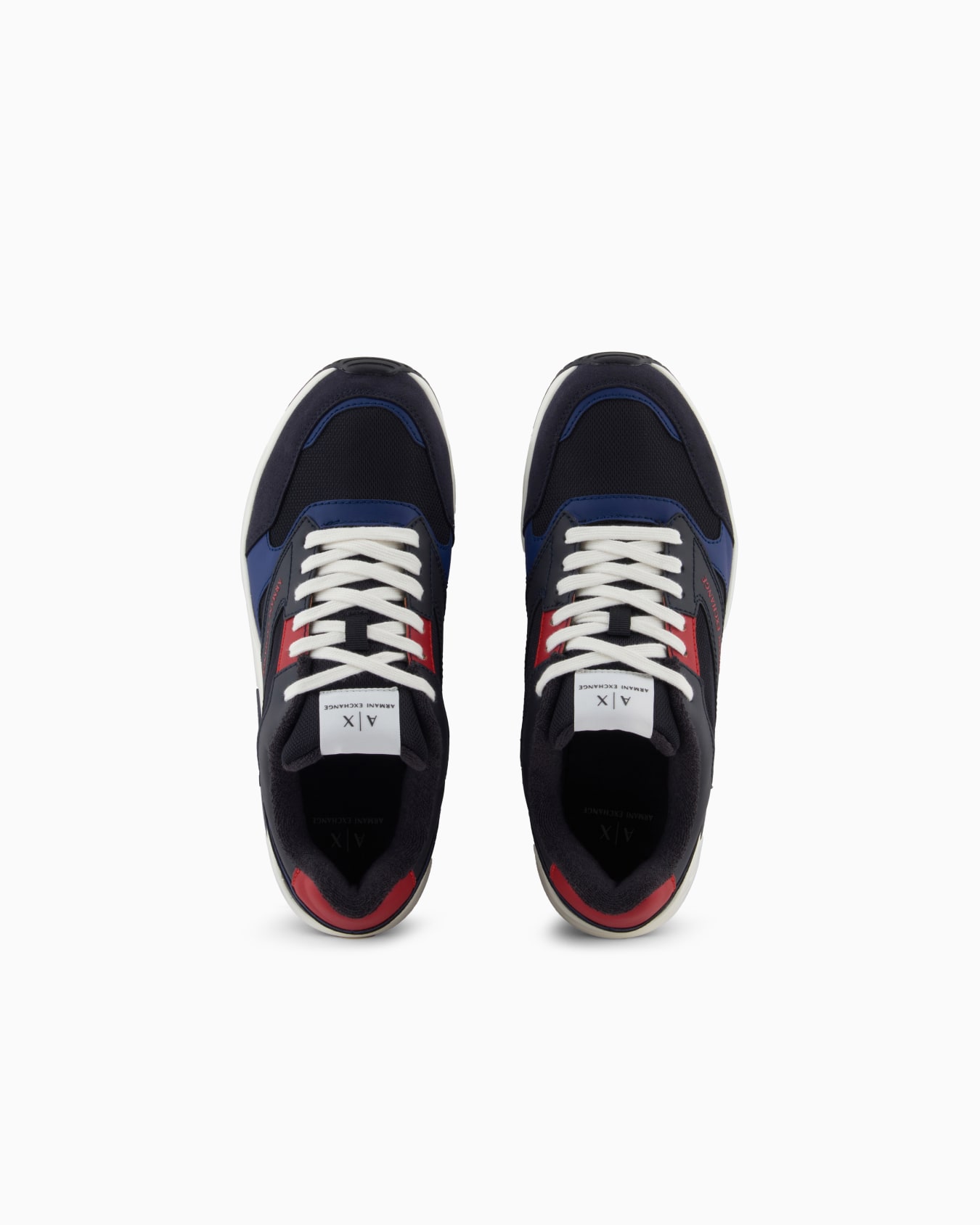 Sneakers inserti a contrasto Slide 2