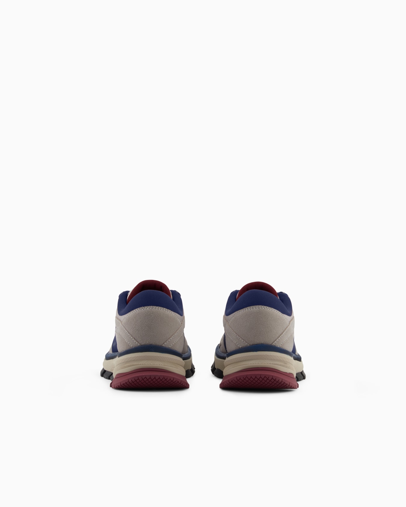 Sneakers dettagli a contrasto Slide 3