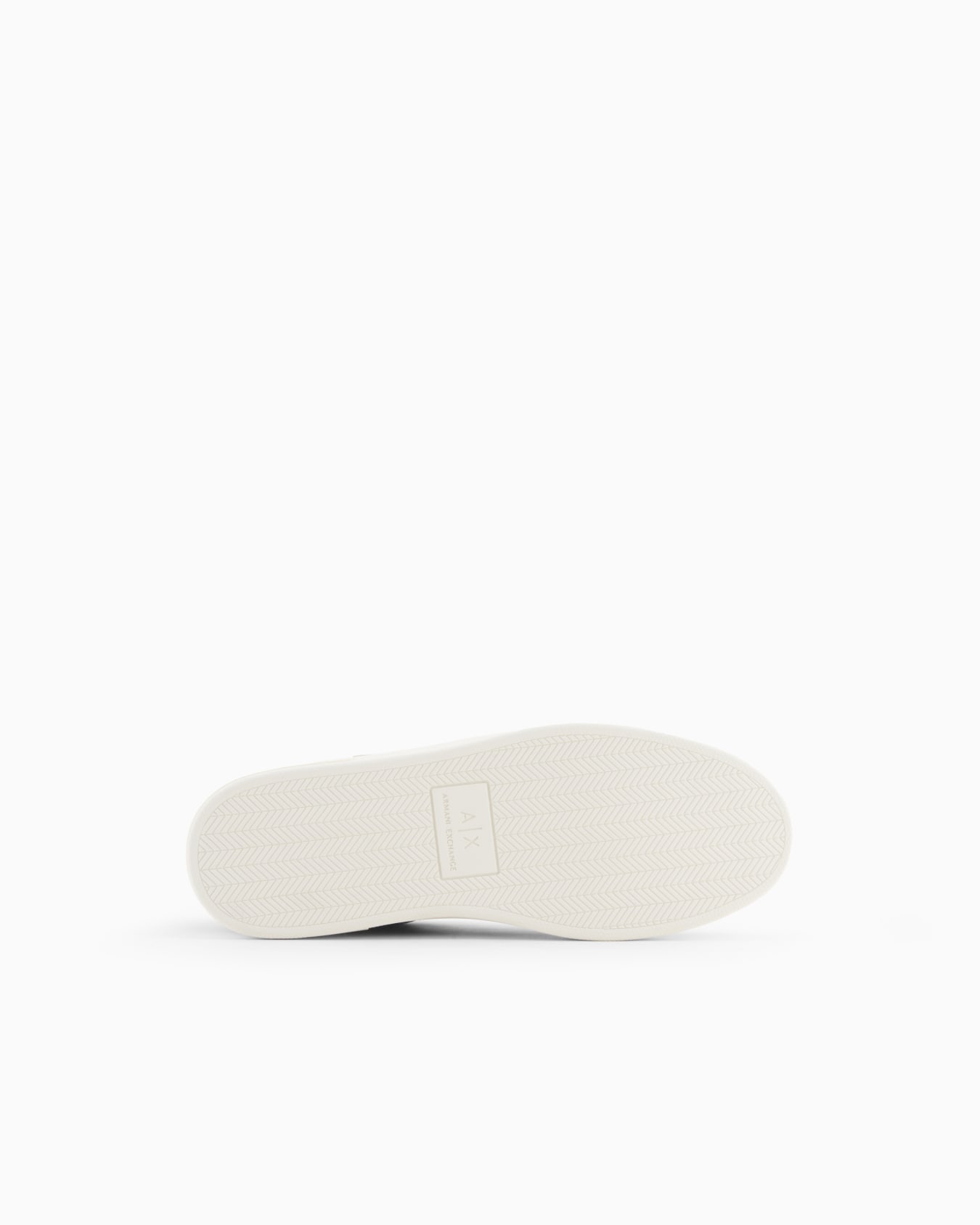 Leather sneakers with elastic Slide 5