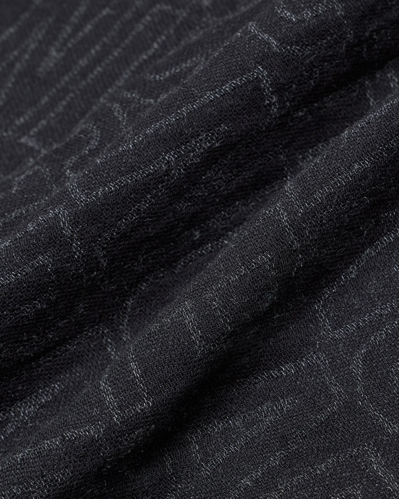 Scarf in cotton and viscose jacquard Slide 1