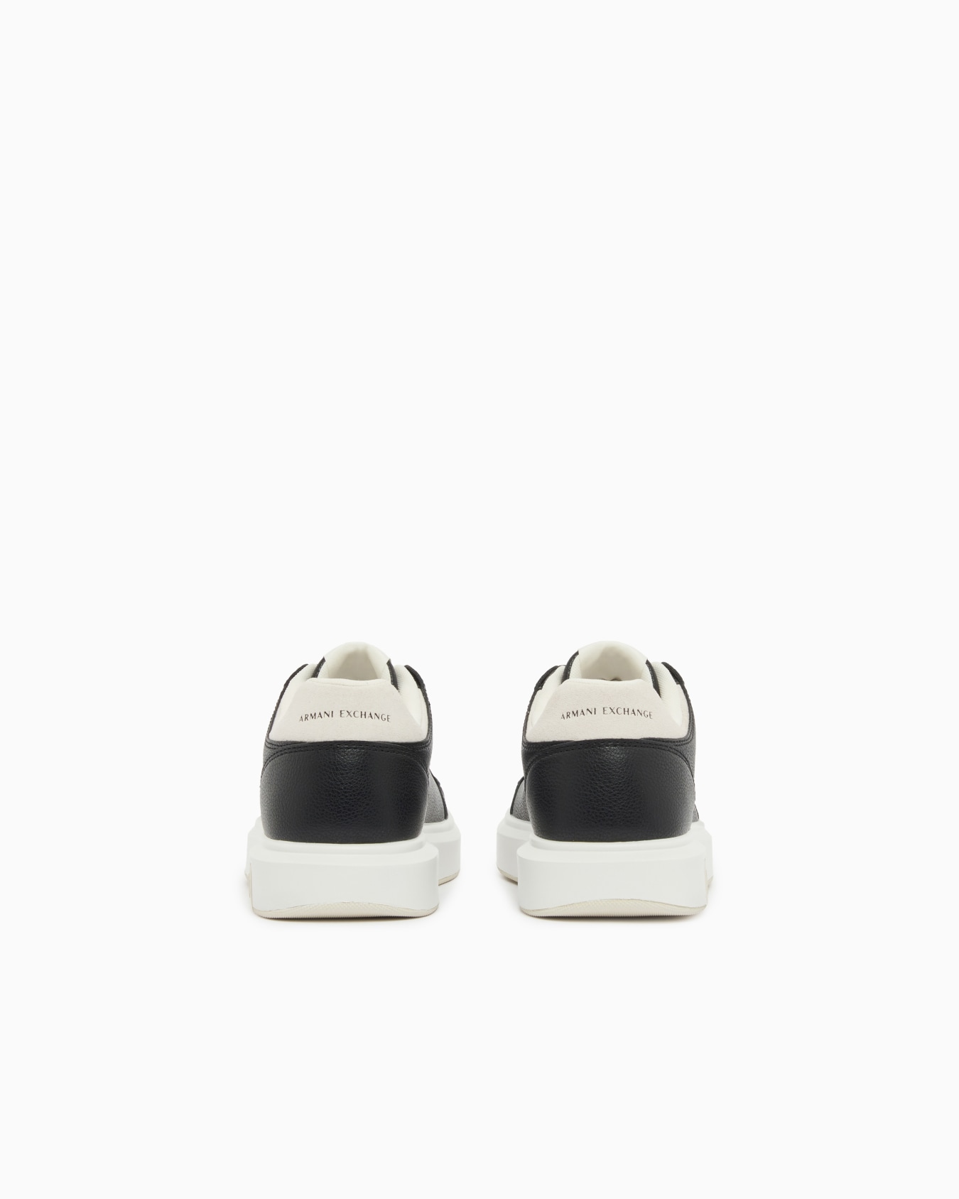 Urban chic suede sneakers Slide 3