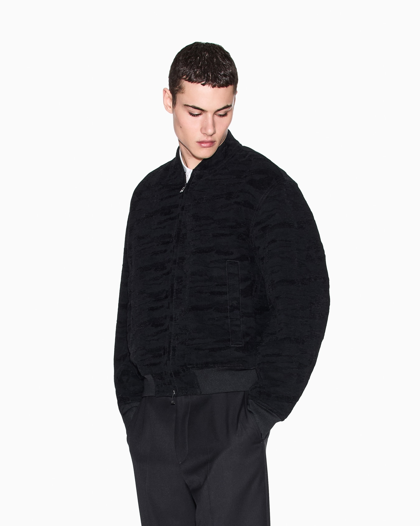 Blouson in jacqurd denim fabric Slide 2