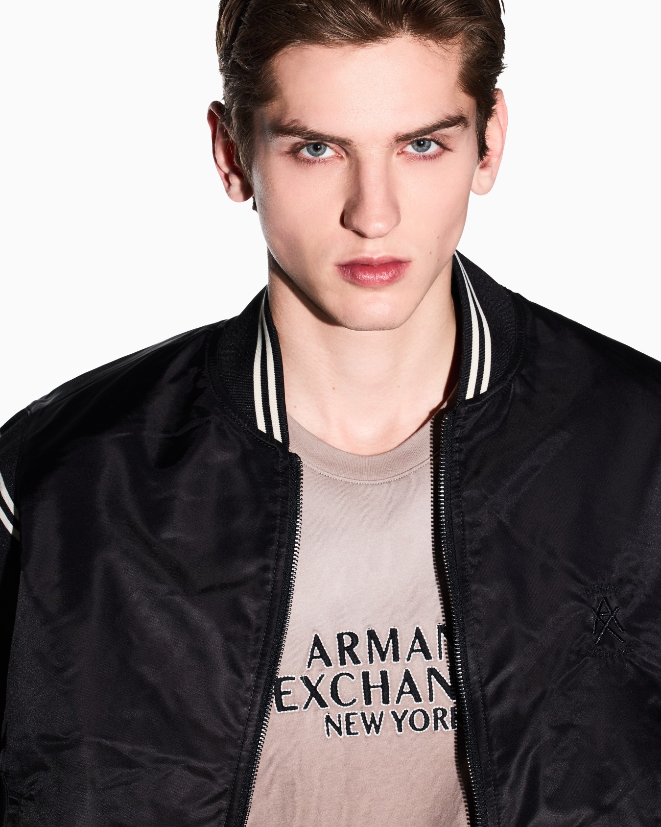 Regular fit cotton T-shirt Slide 5