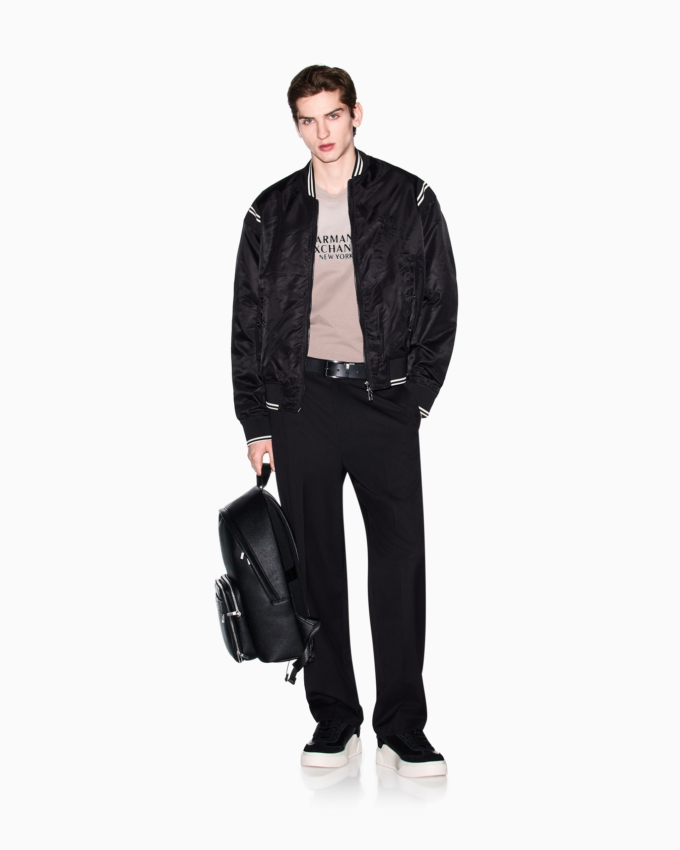 Regular fit cotton T-shirt Slide 2