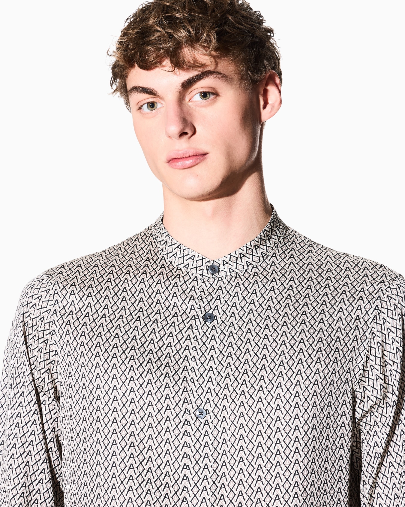 Technical fabric shirt Slide 4