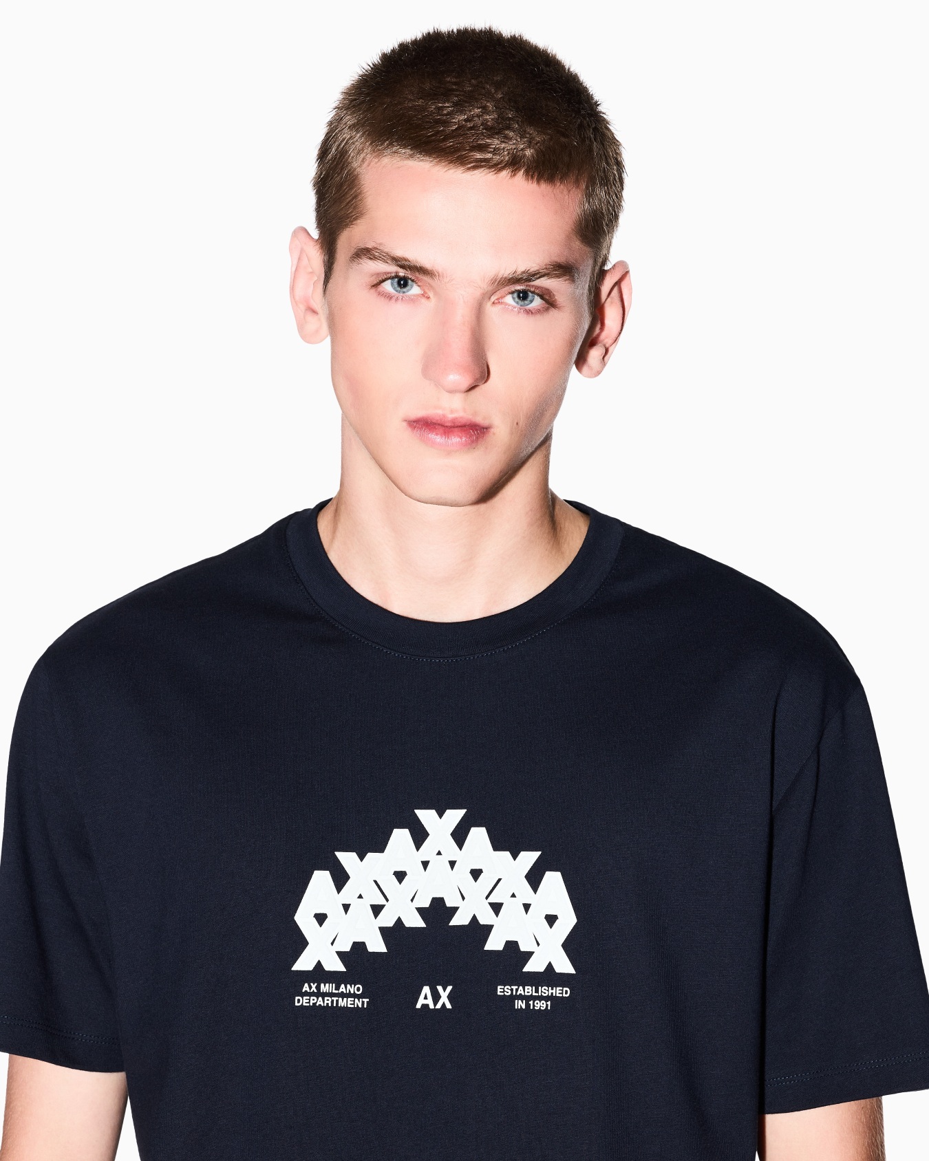 Regular fit graphic print T-shirt Slide 4