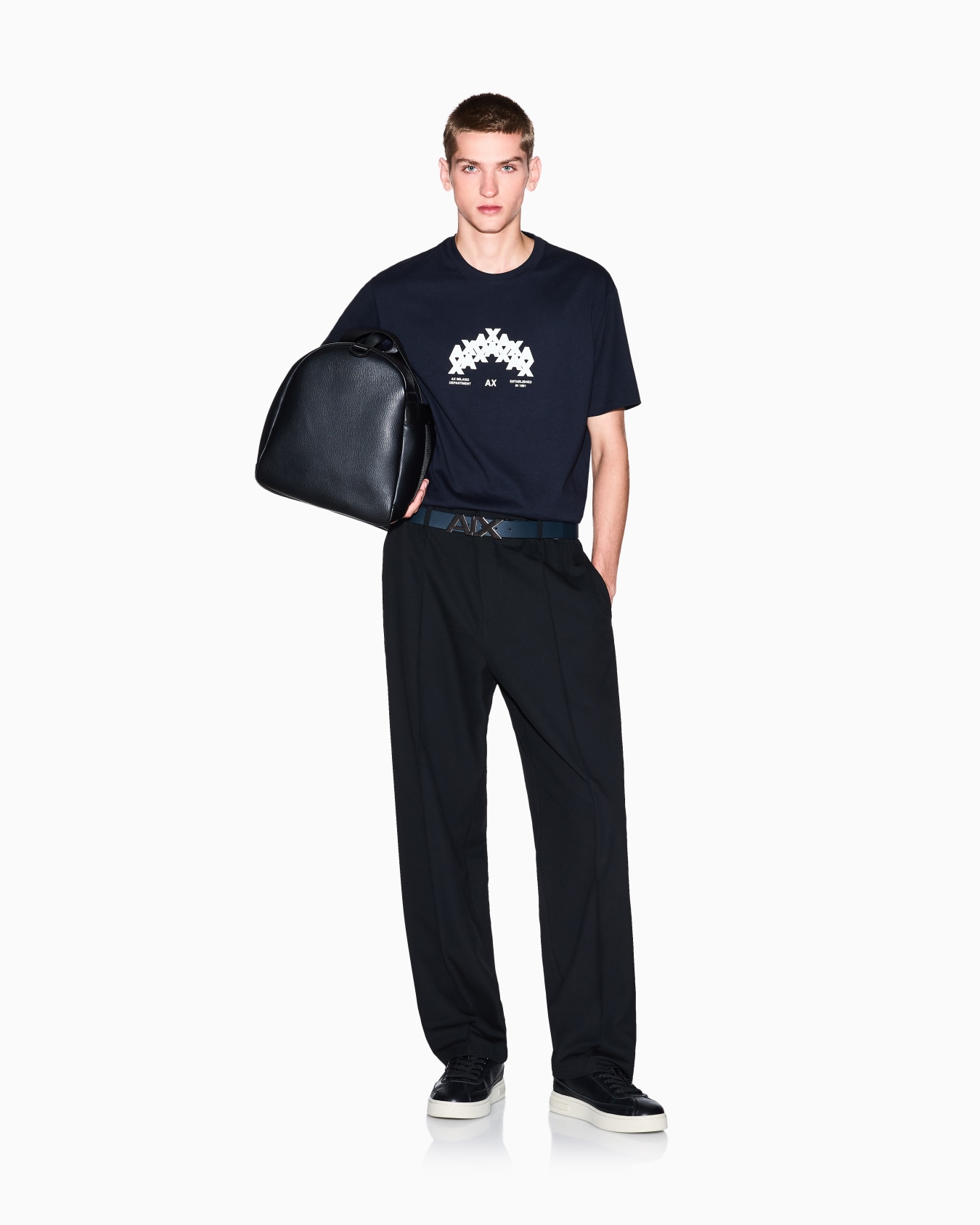 Regular fit graphic print T-shirt Slide 1