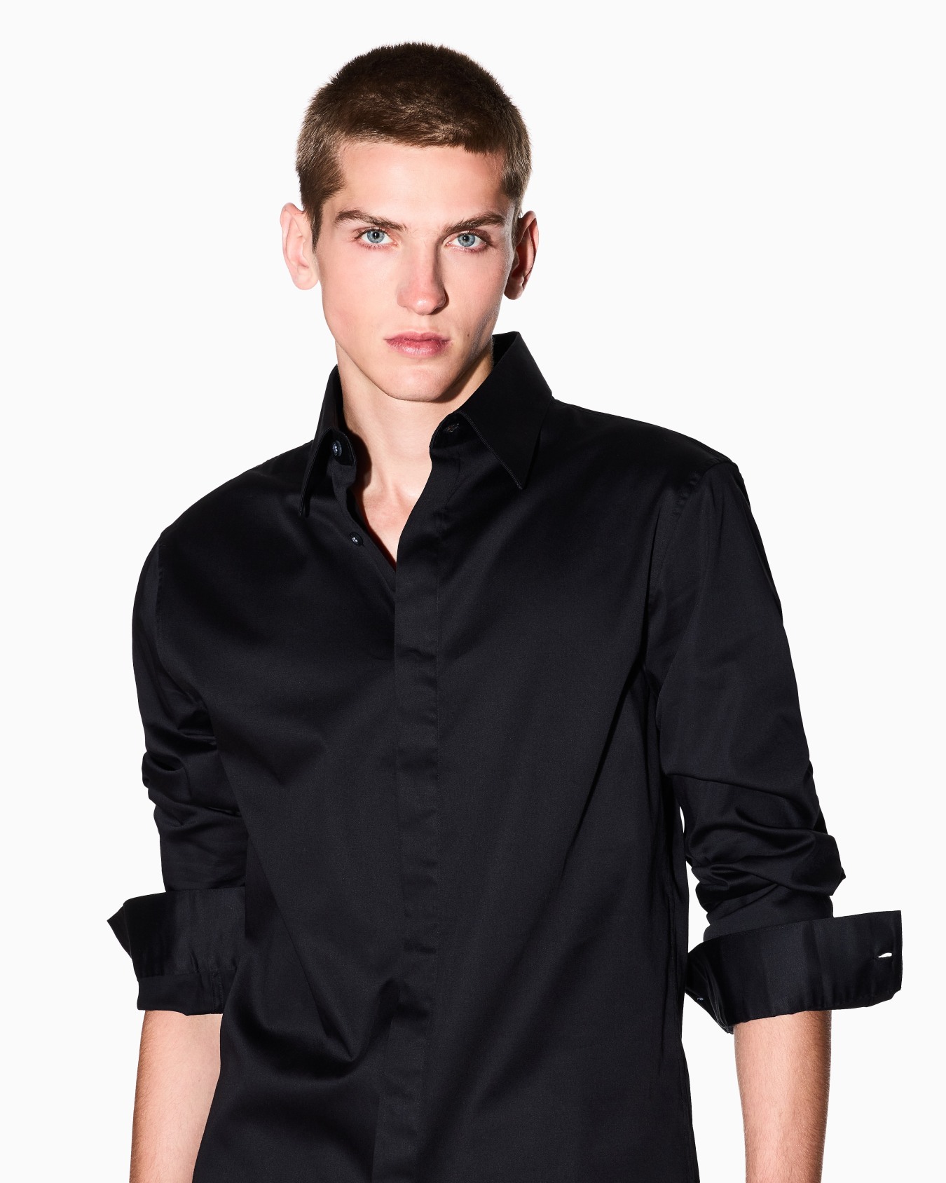 Slim-fit stretch cotton shirt Slide 4