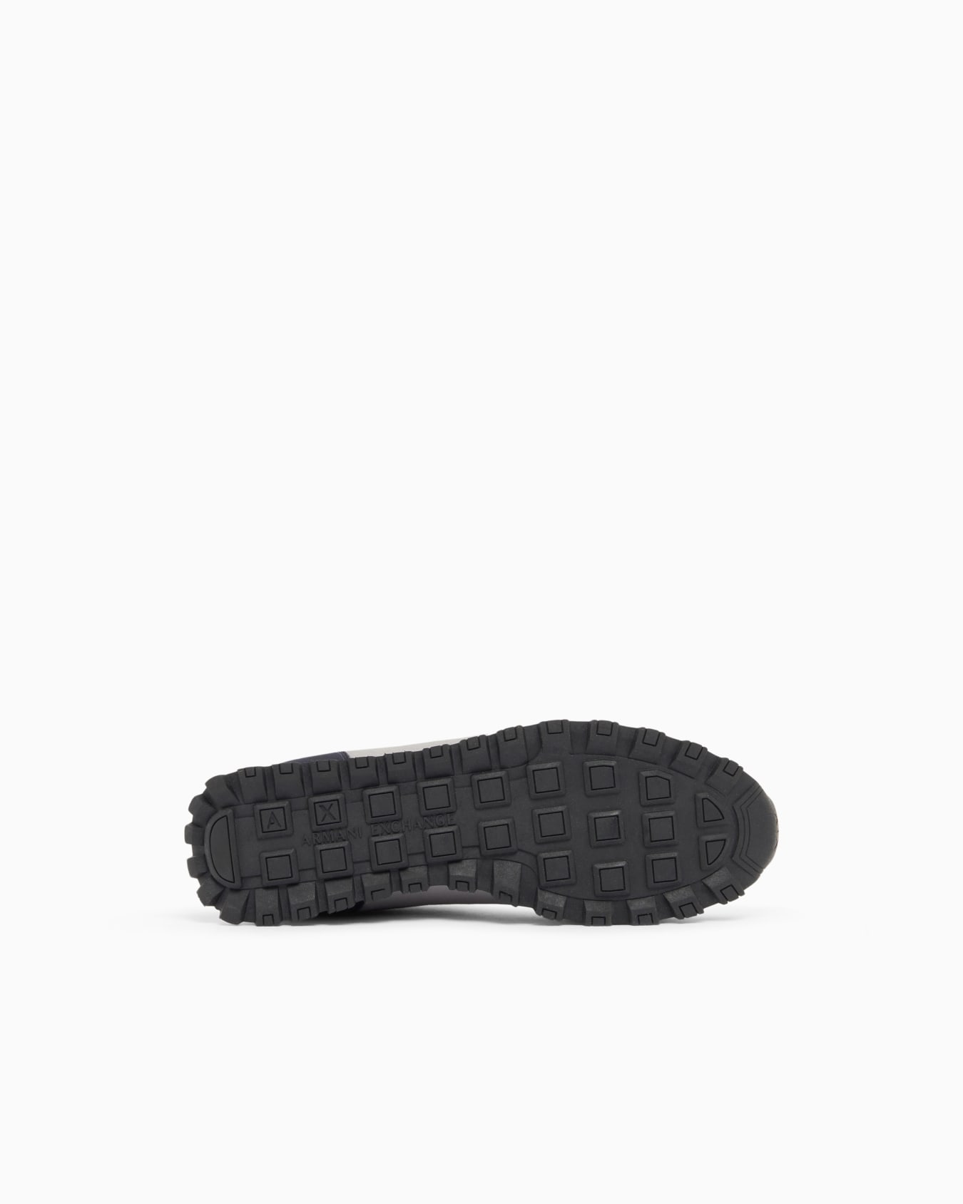 Sneakers in mesh and microsuede  Slide 5
