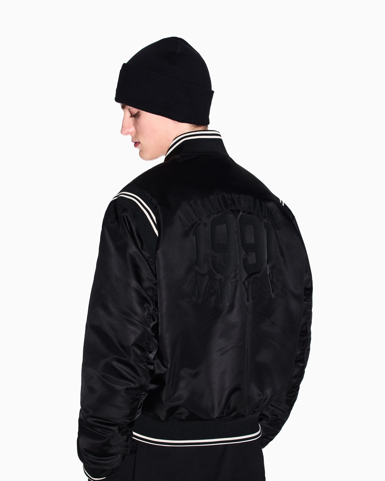 Blended beanie Slide 3