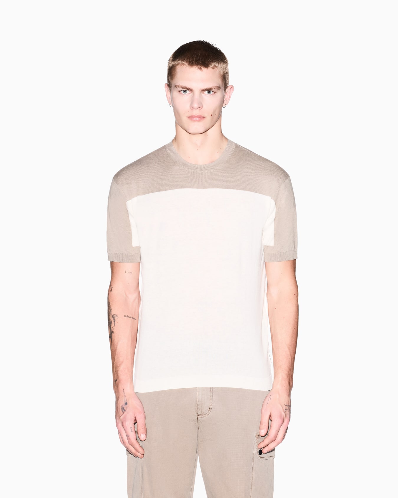 Linen and light cotton knit top Slide 3