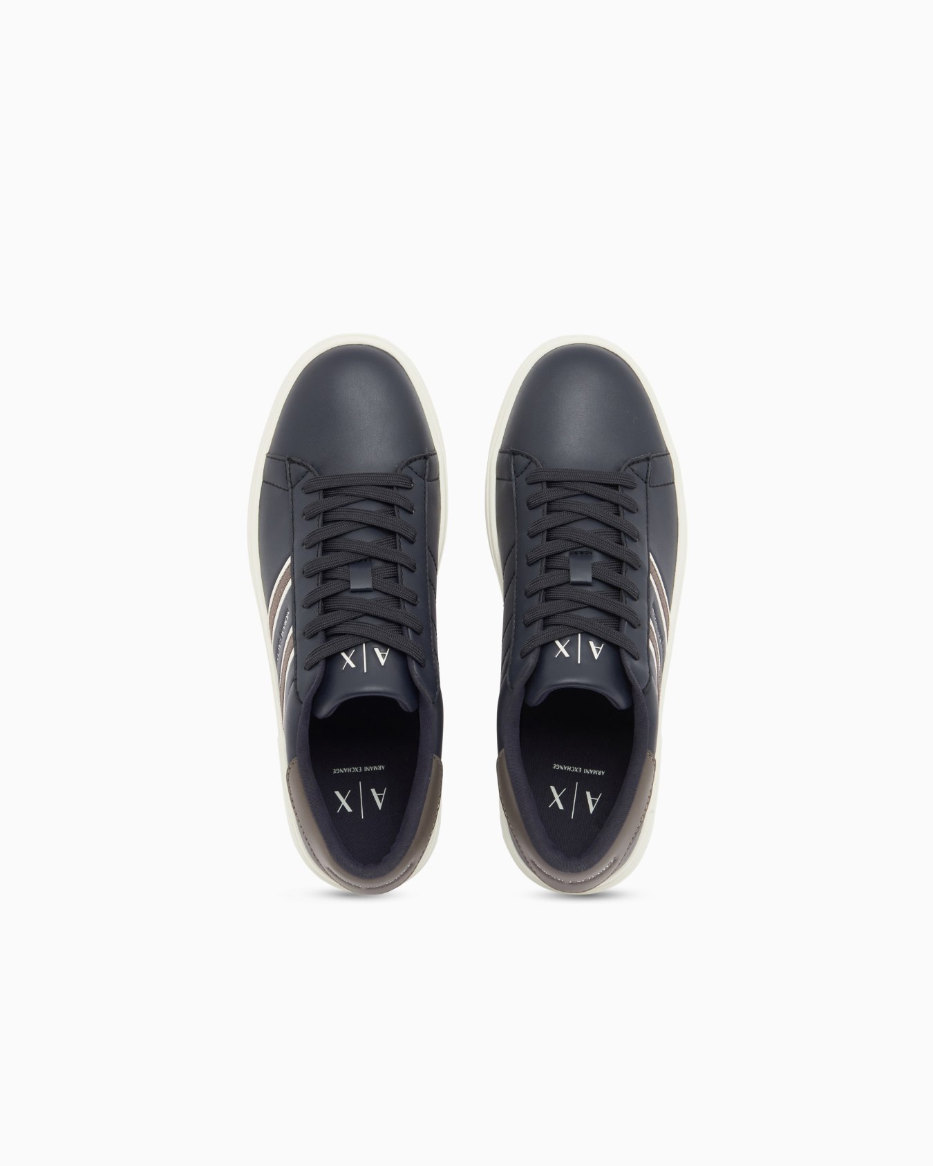 sneakers with webbing and rubber sole Slide 2