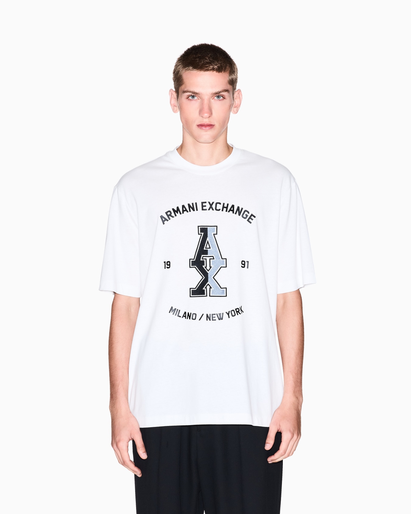 Regular fit Graphic Logo T-shirt Slide 3