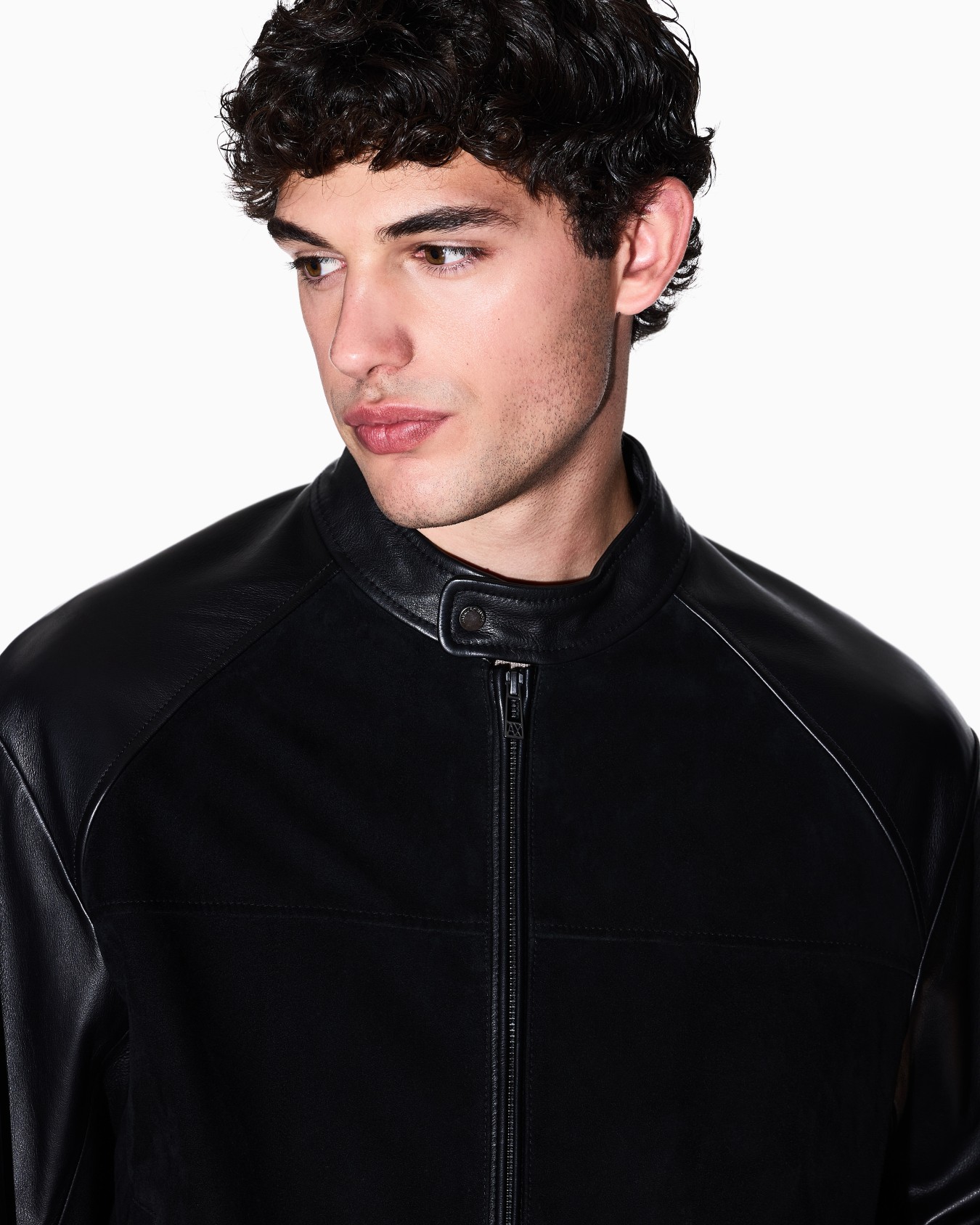 スエード バイカージャケット スライドする 4