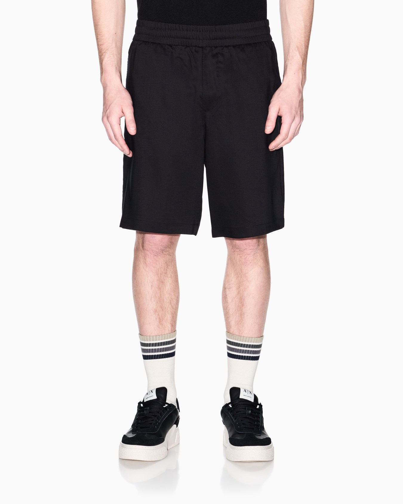 Lightweight Oxford Bermuda Shorts Slide 3