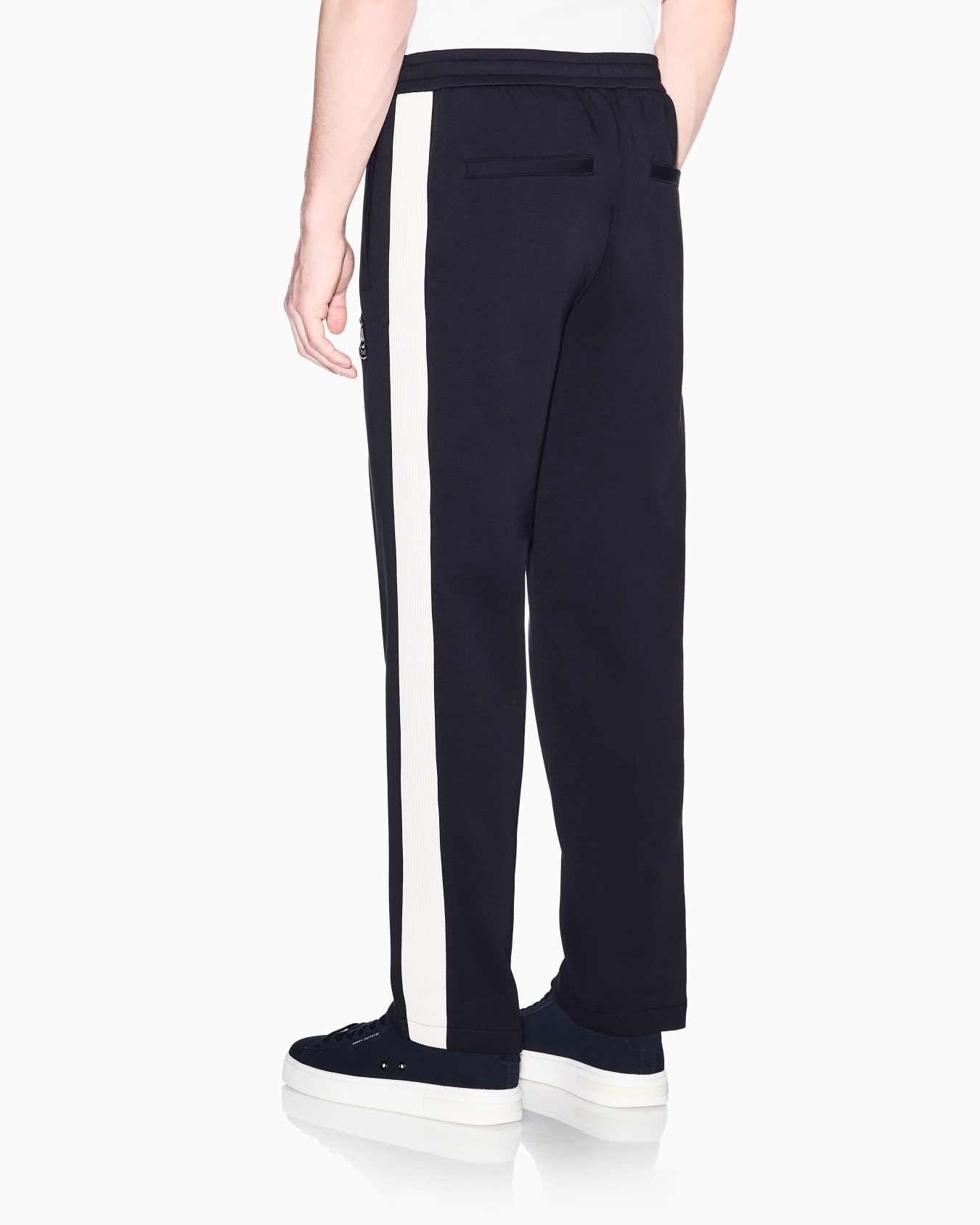 Pantaloni jogger in tessuto bonded Slide 3