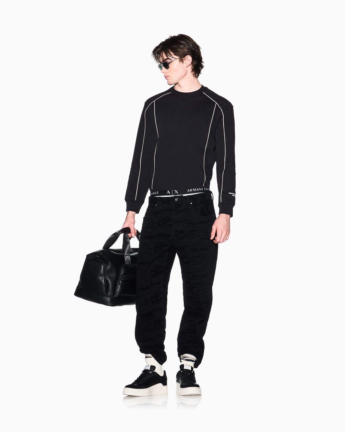 Sophisticated Comfort Crewneck Interlock Sweatshirt Diapositive 1