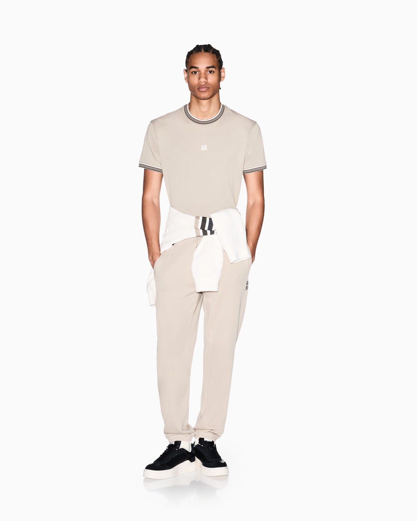 Diagonal sweatpants in comfort fit cotton Slide 1